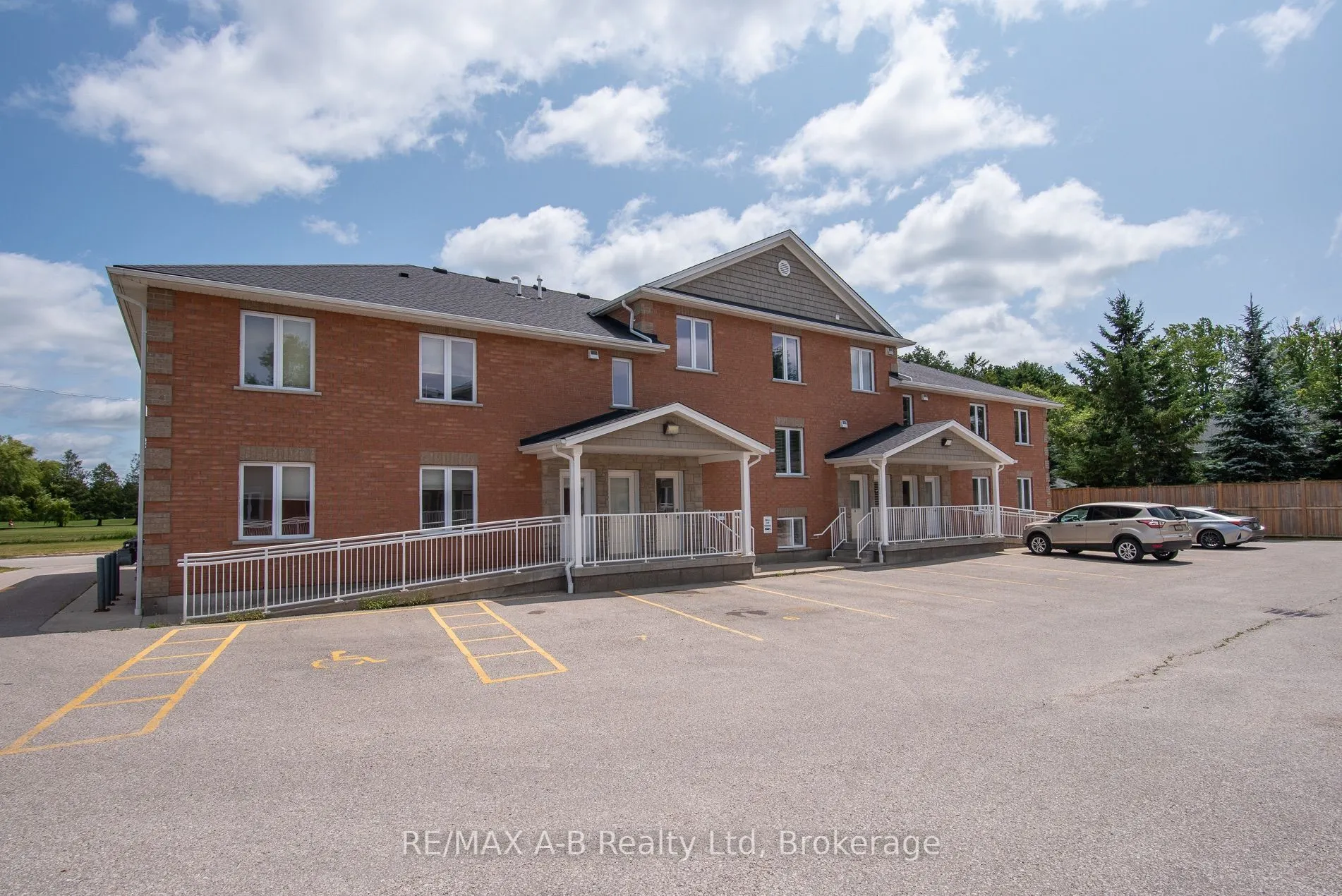 148 Borden Street #1