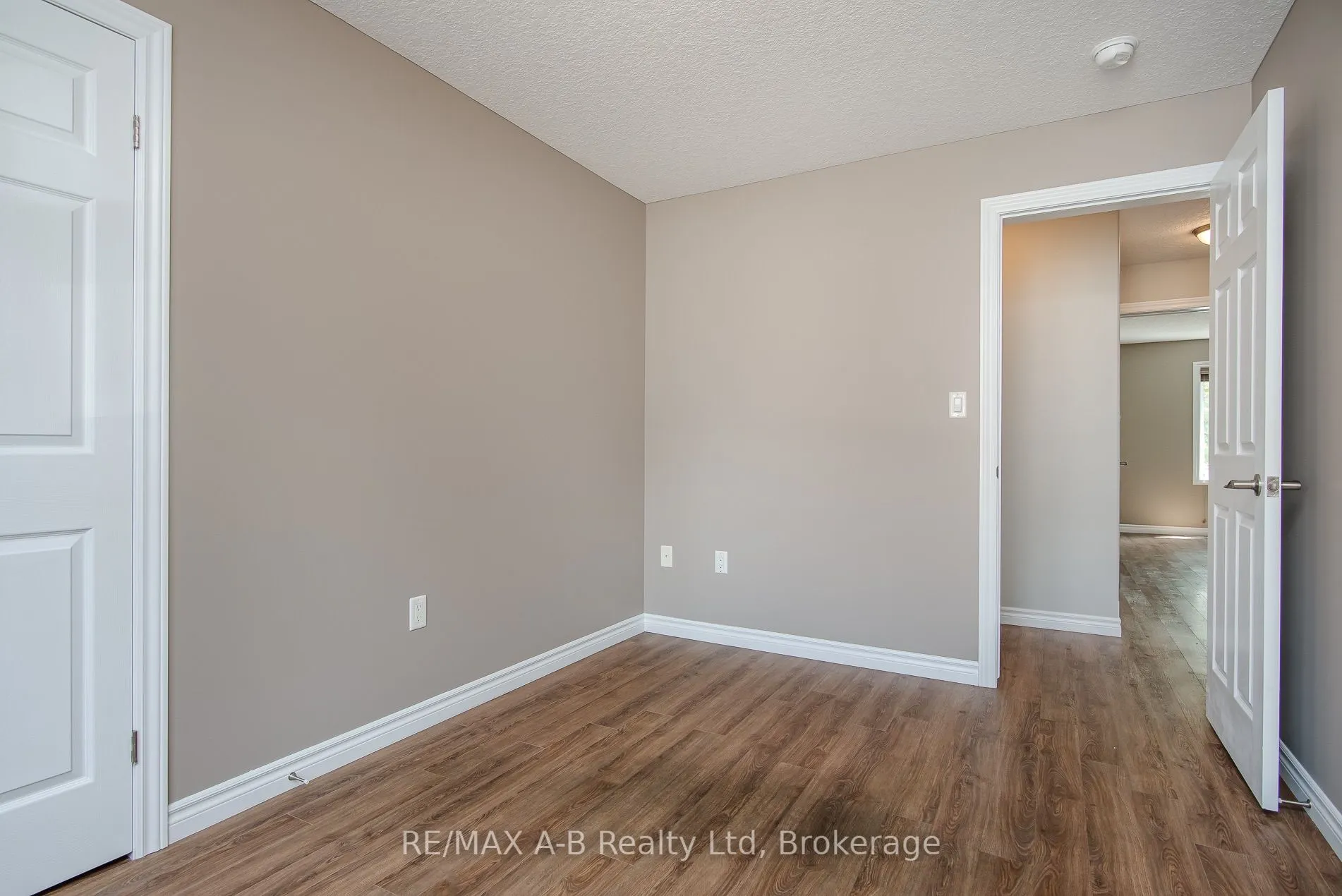 148 Borden Street #1