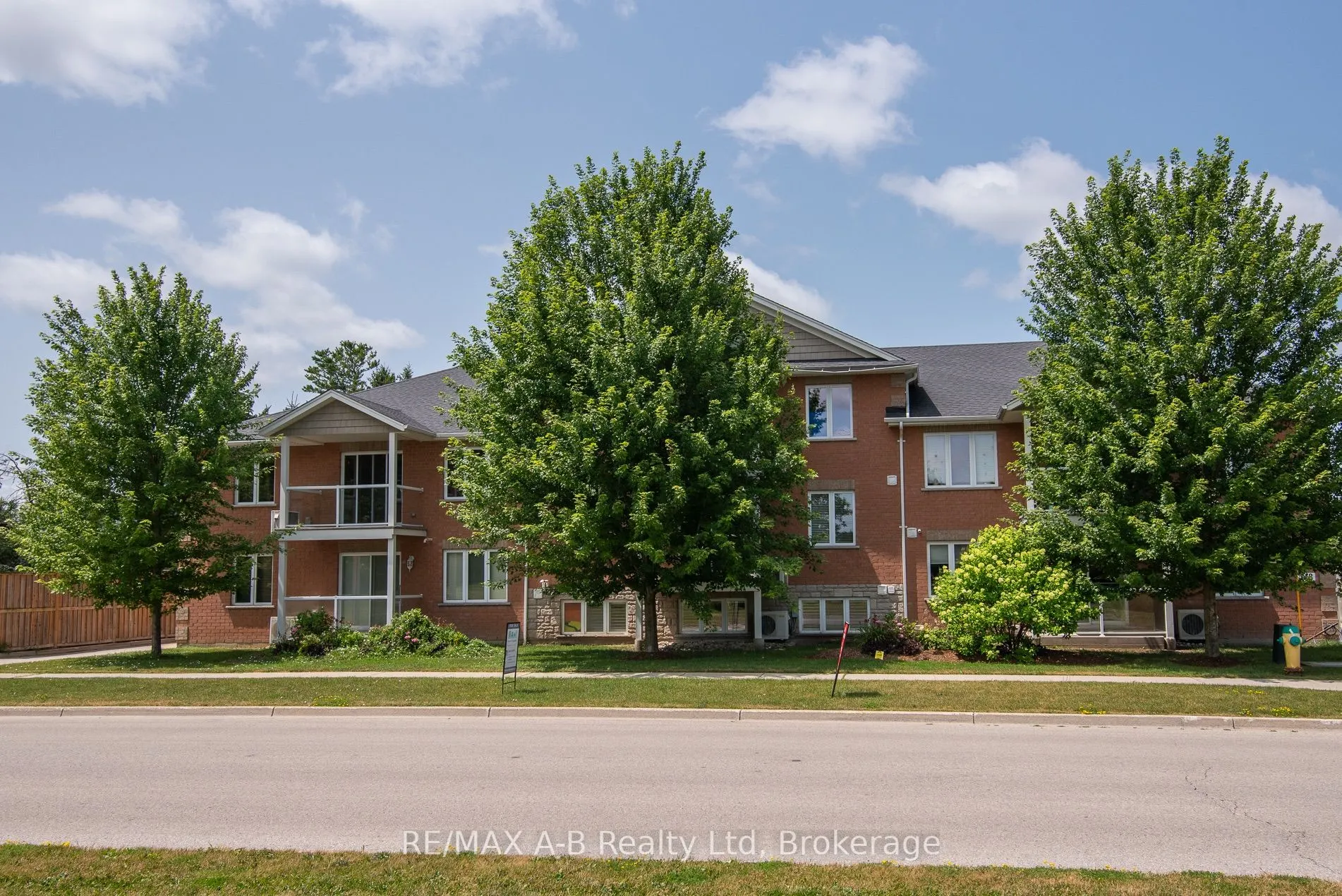 148 Borden Street #1