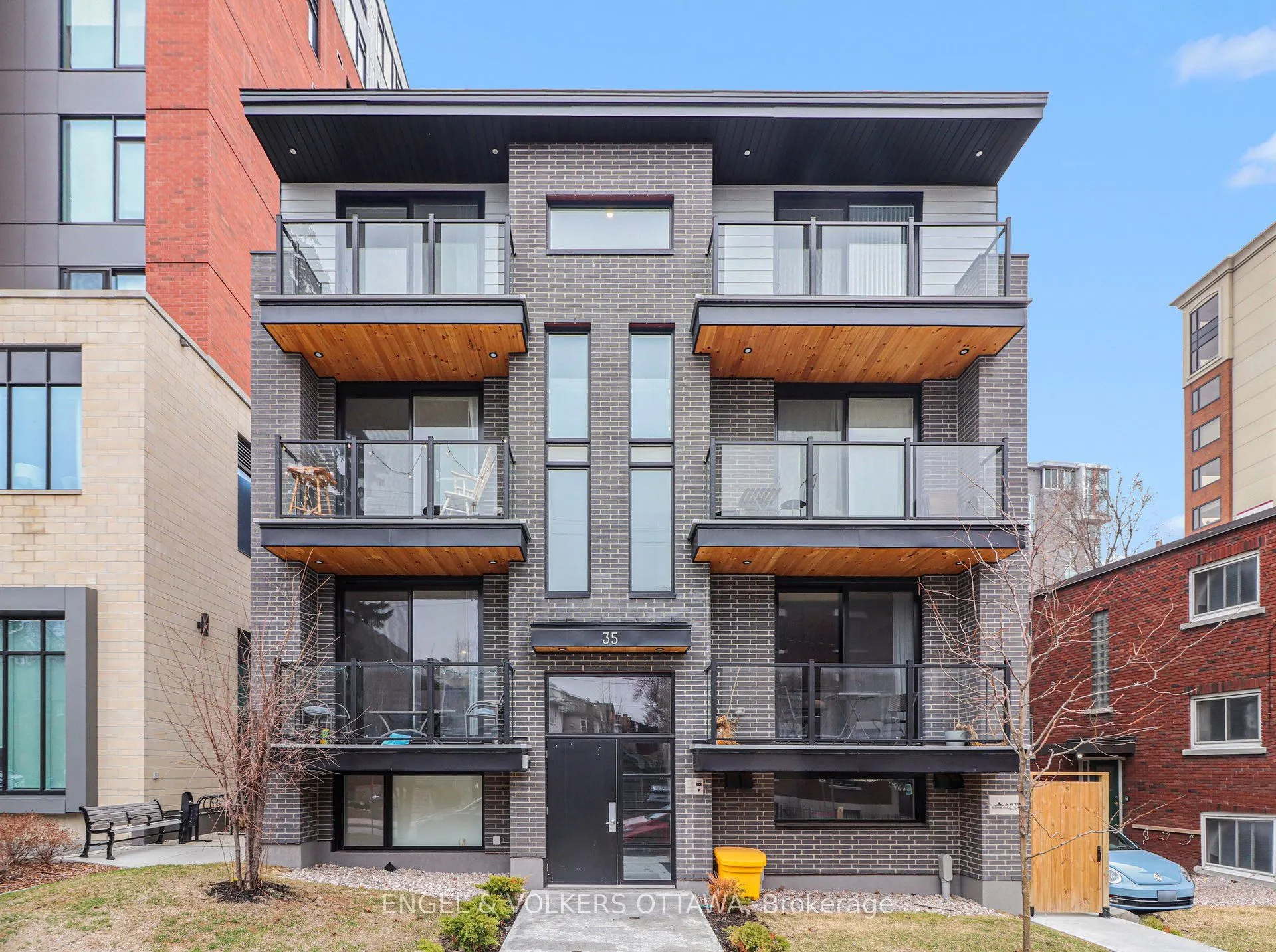 35 Monk Street #1