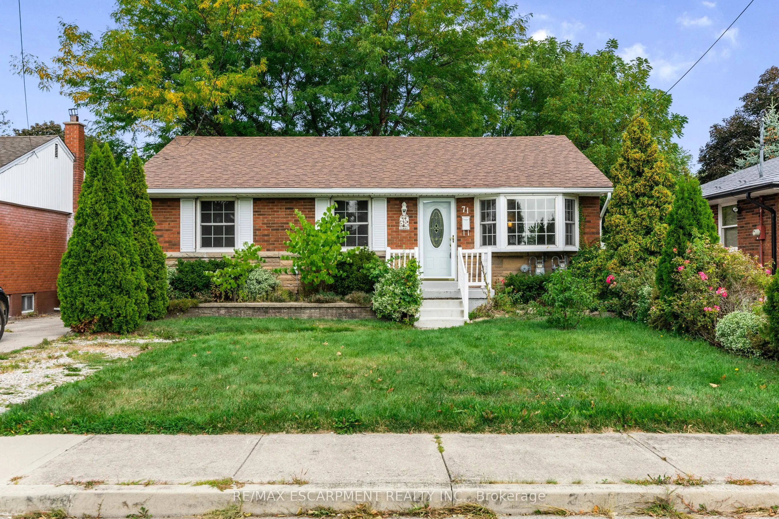 71 Organ Crescent #Main