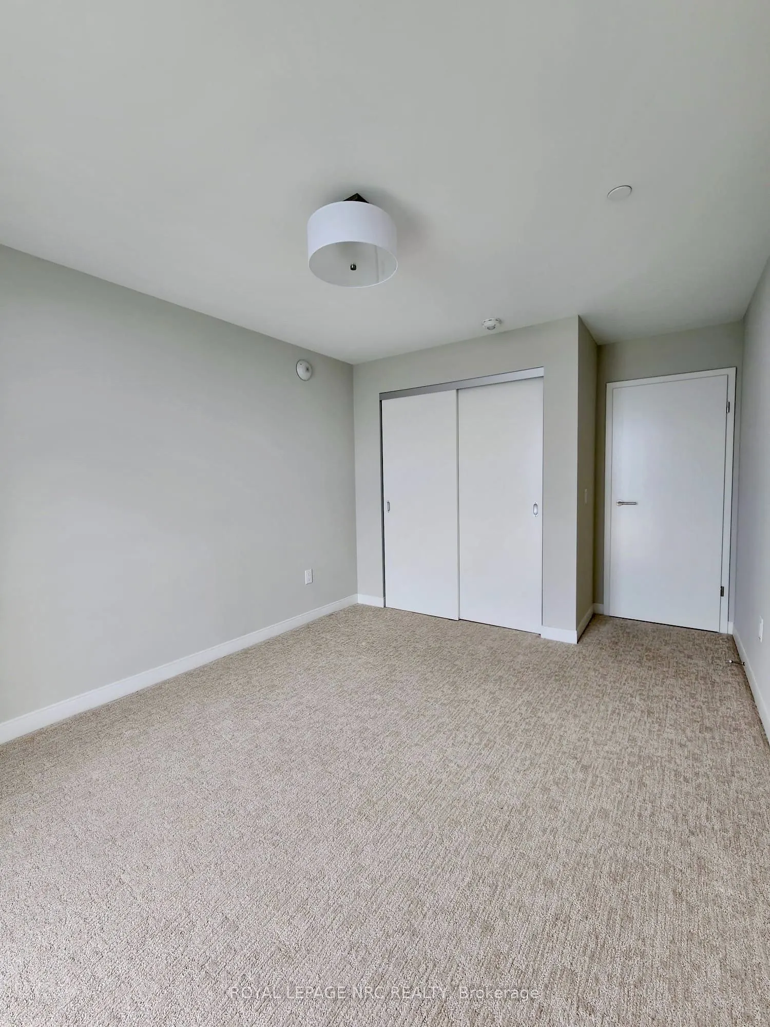118 West Street #707