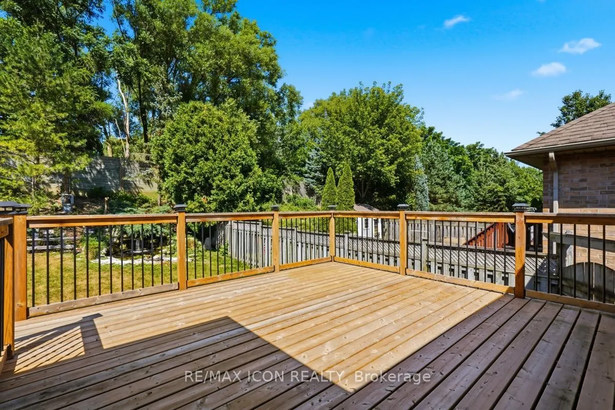 632 Thornwood Drive