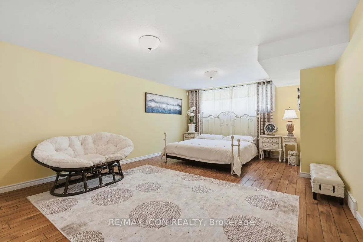 632 Thornwood Drive