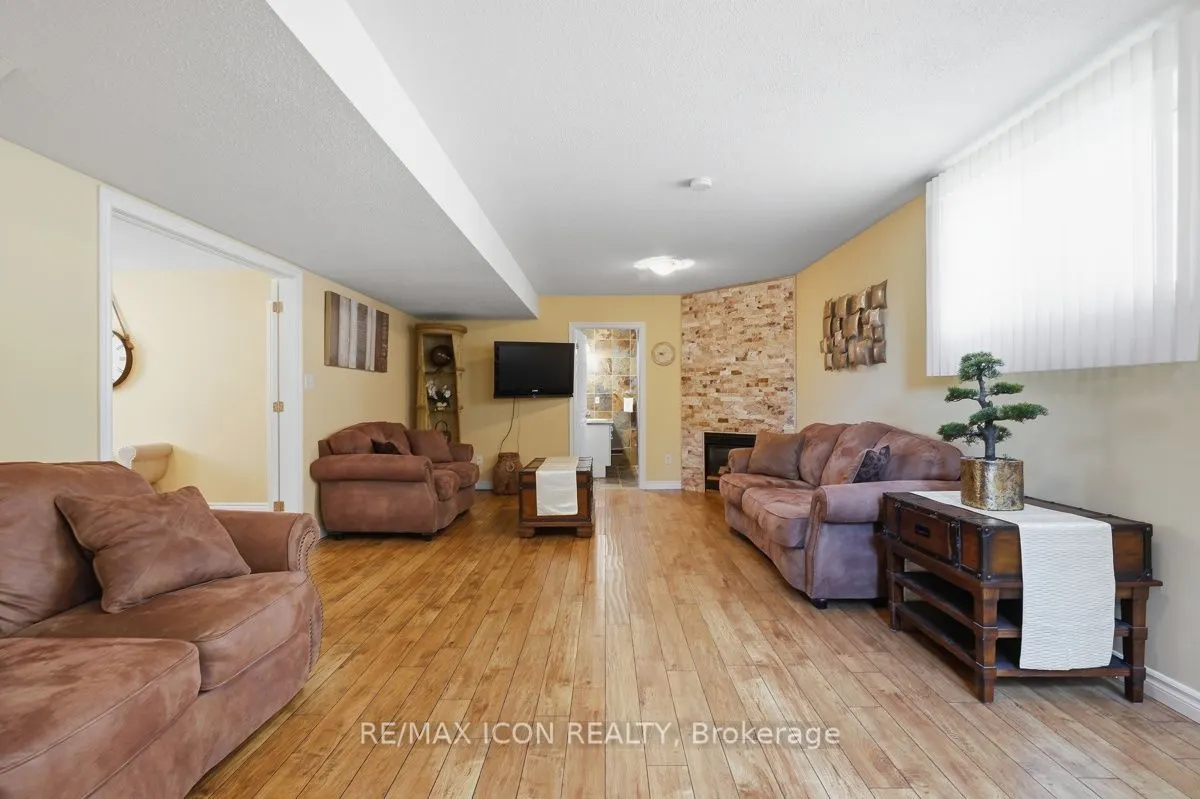 632 Thornwood Drive