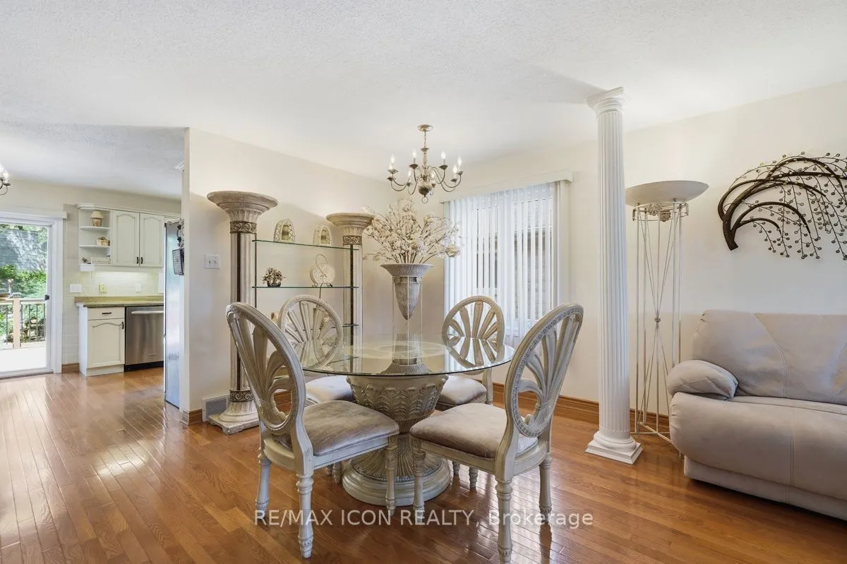 632 Thornwood Drive