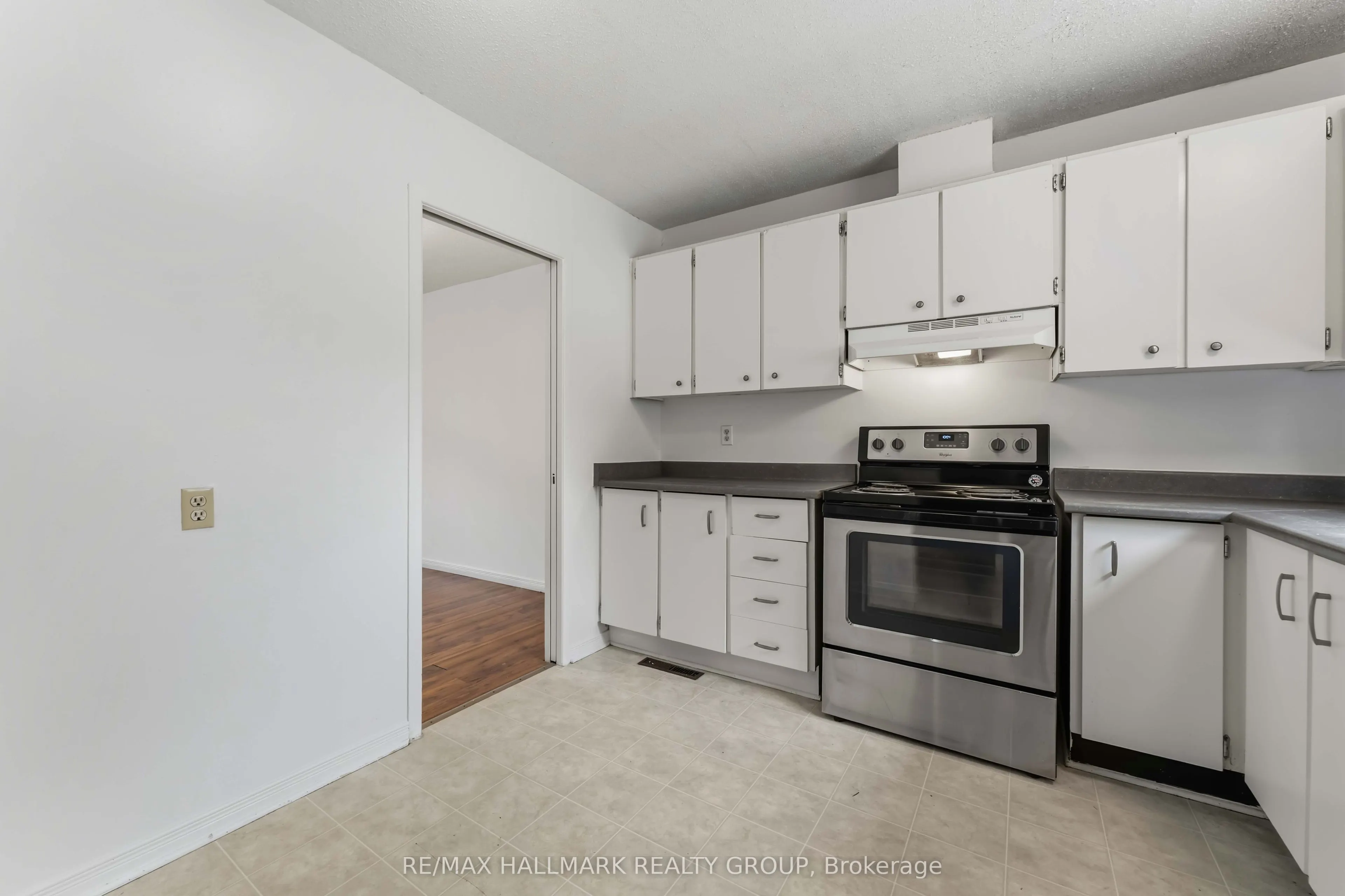 193 Pickford Drive #17