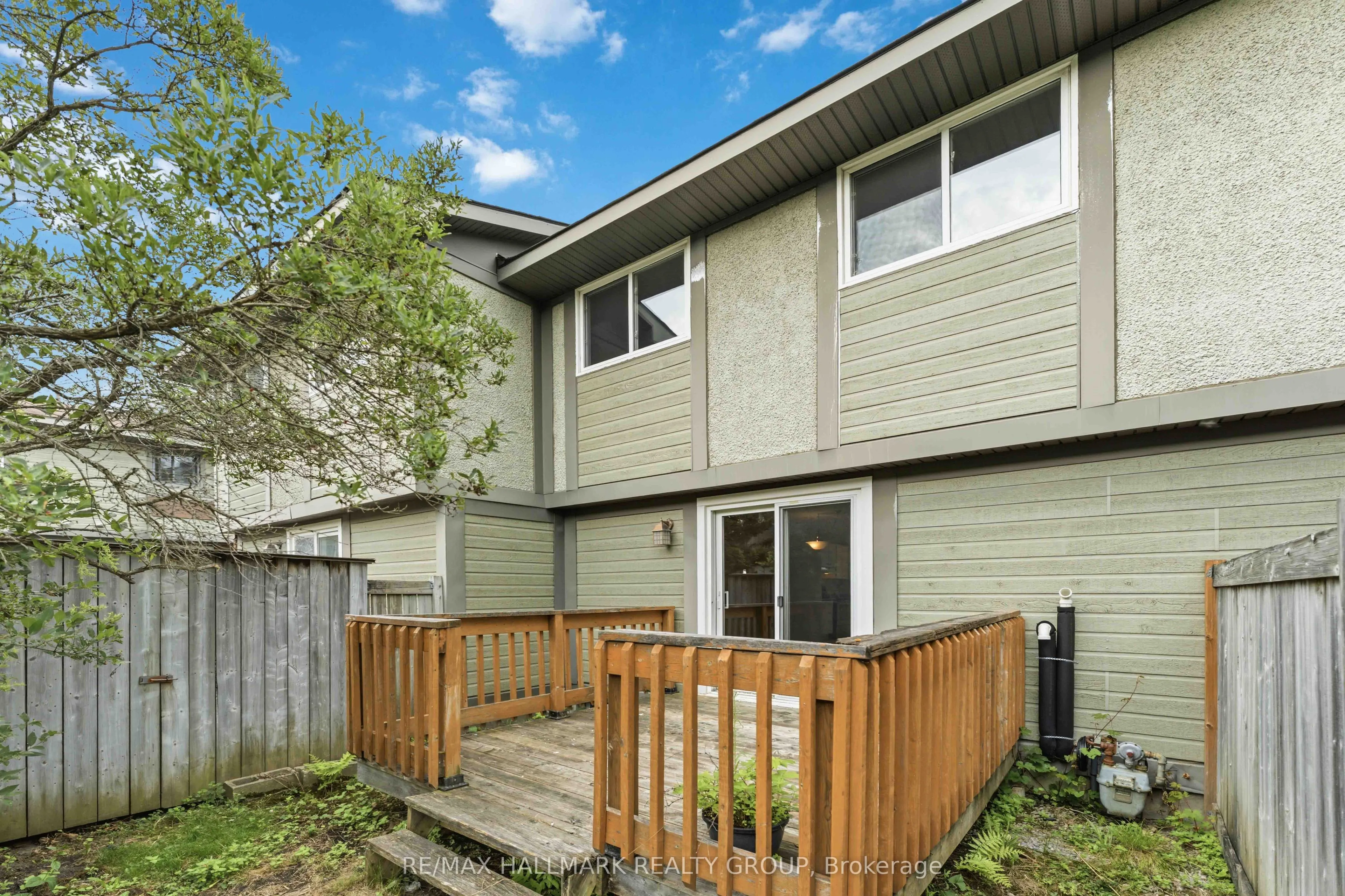 193 Pickford Drive #17