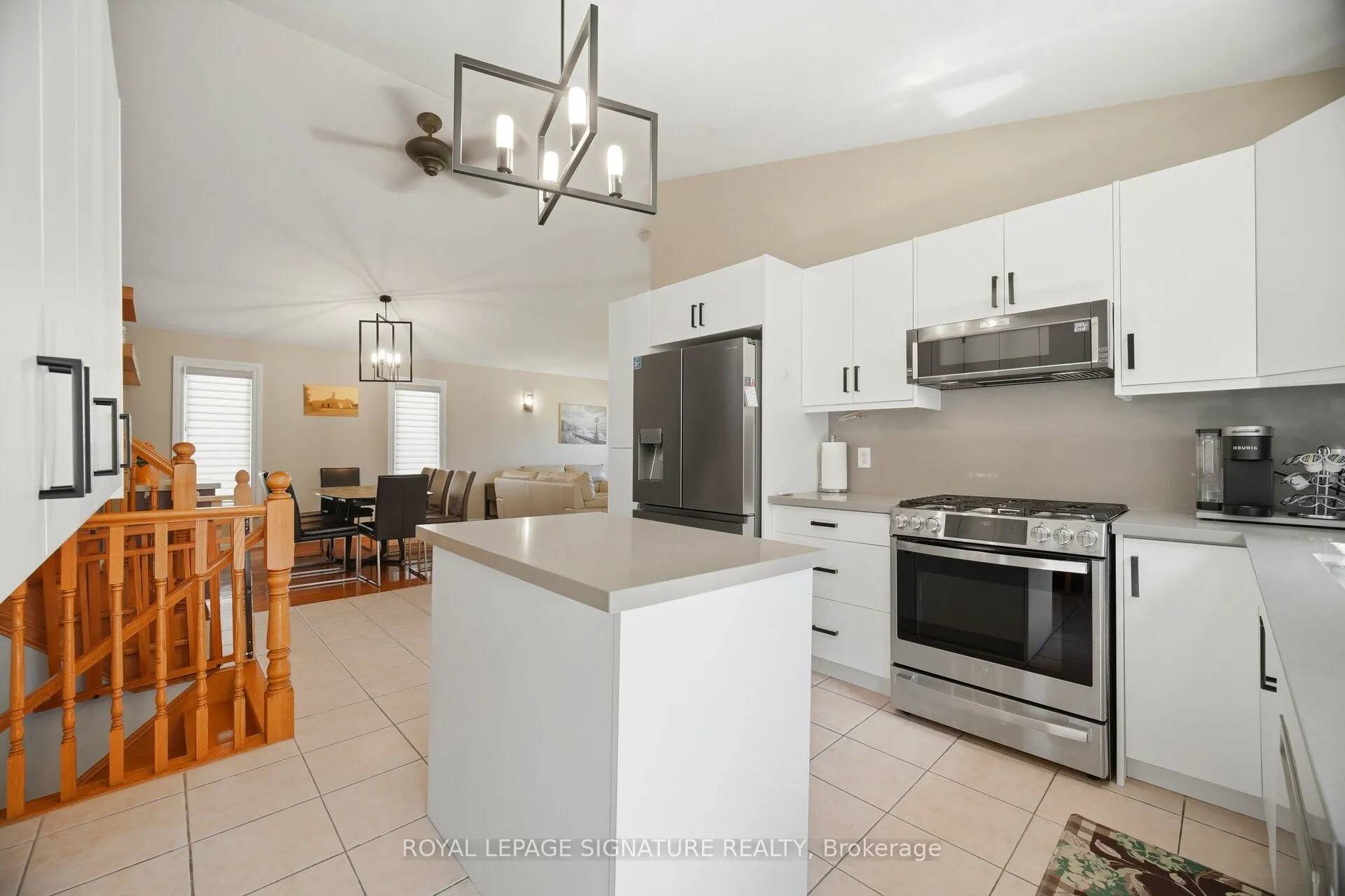 5122 Meadowood Lane