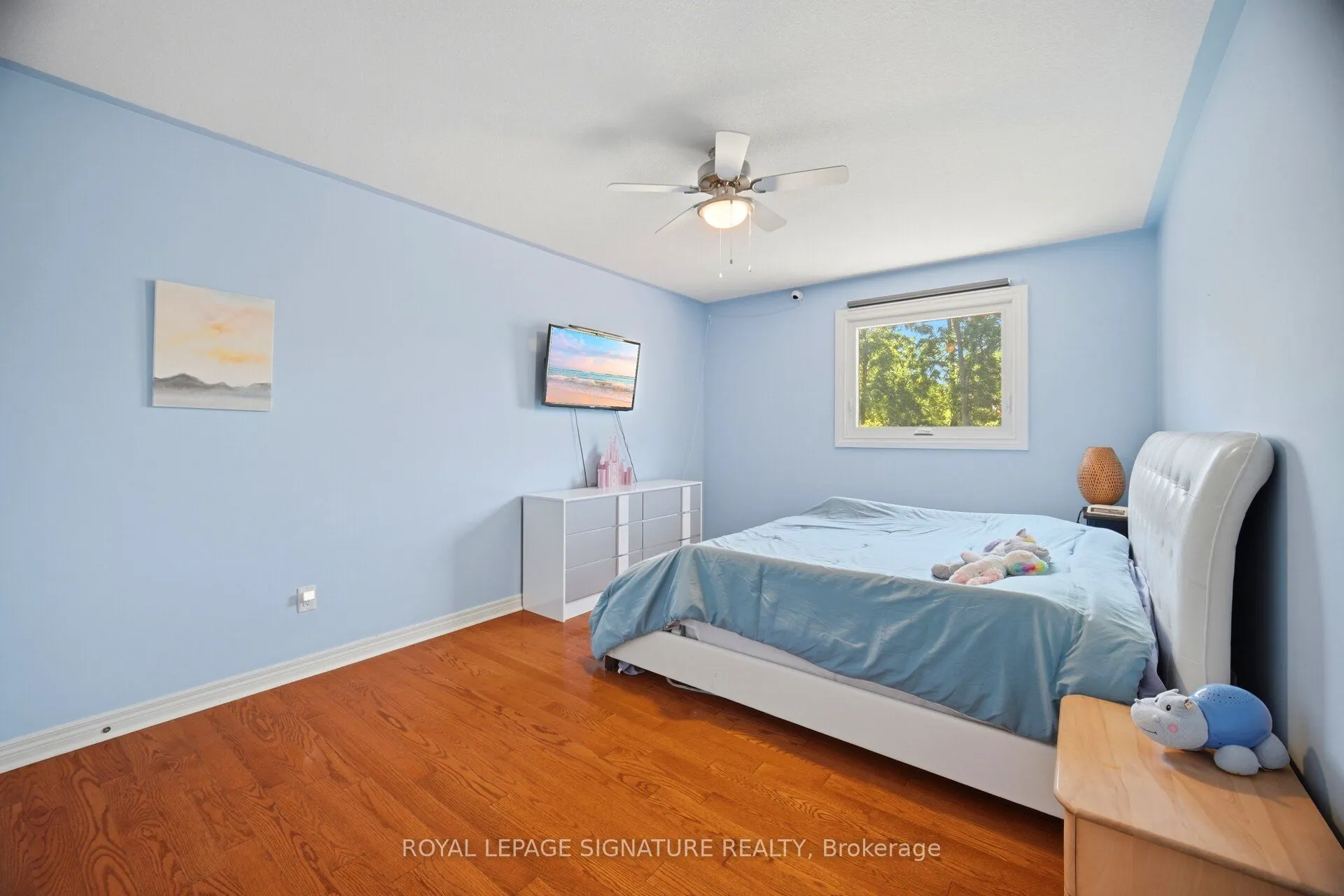 5122 Meadowood Lane
