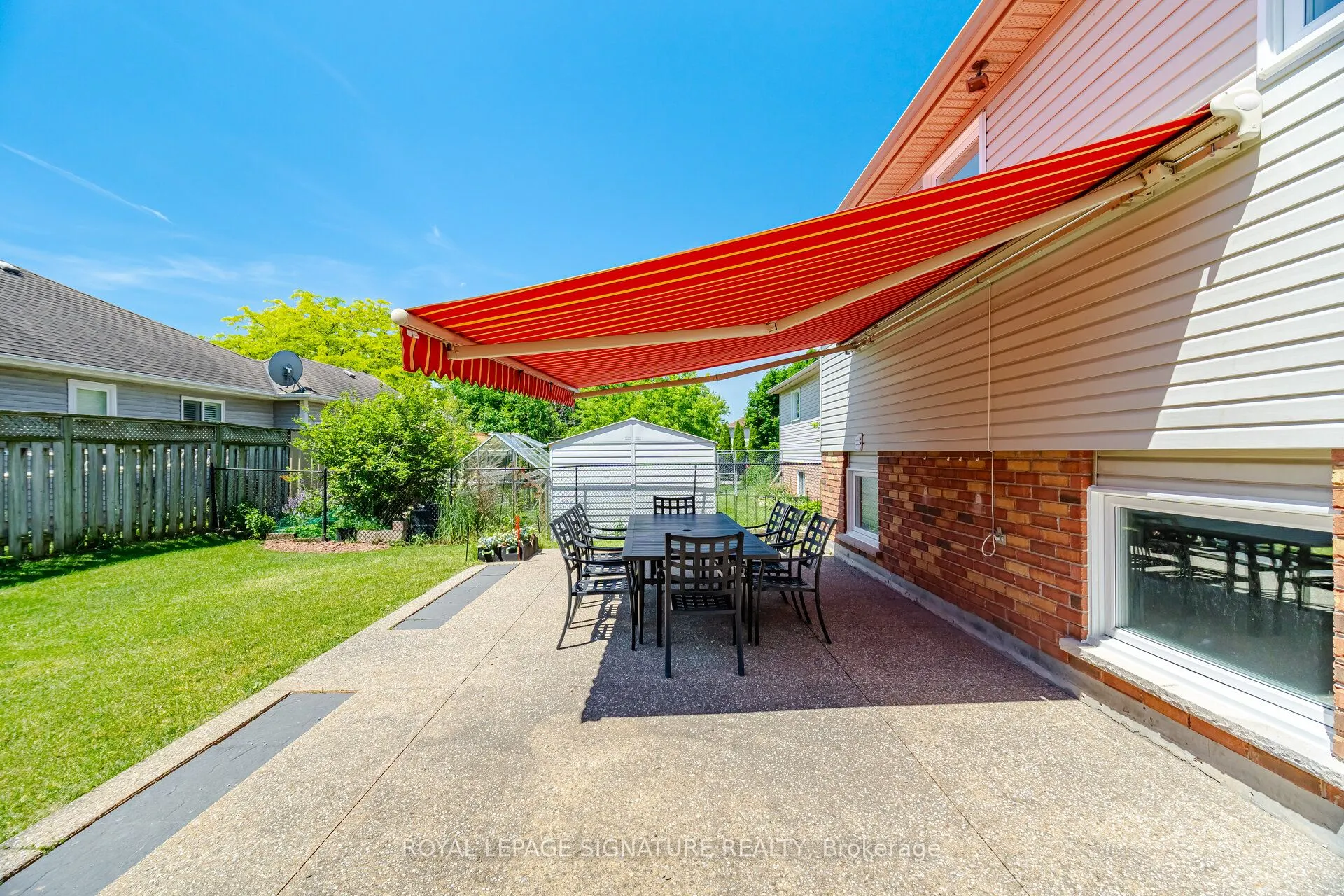 5122 Meadowood Lane