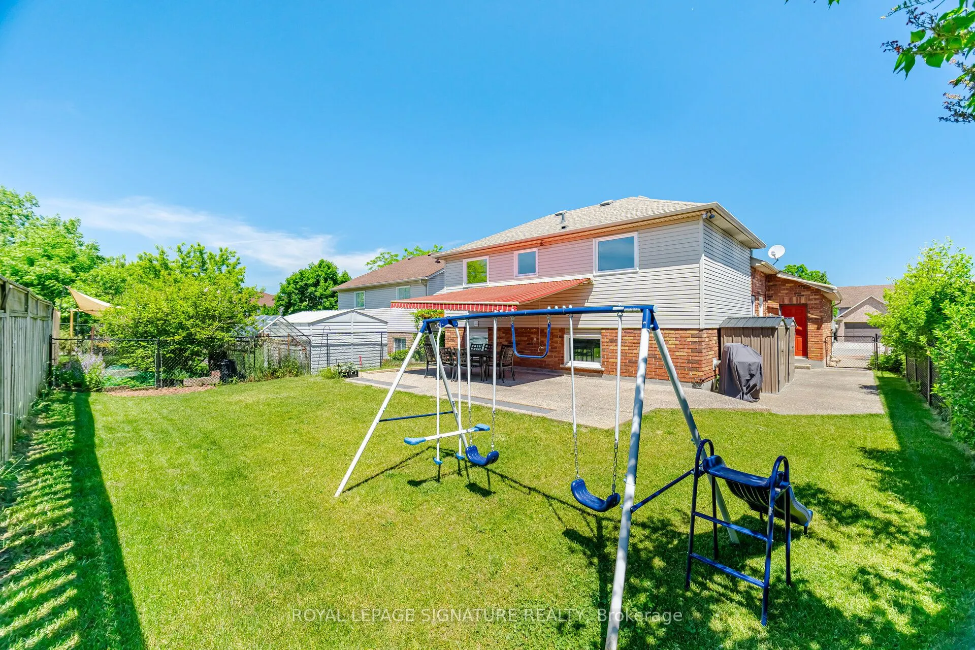 5122 Meadowood Lane