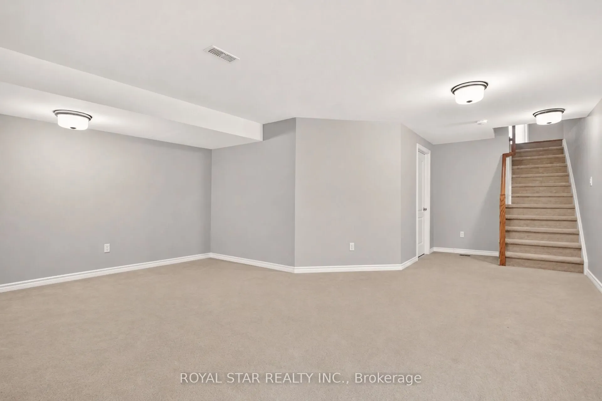 105 Eric Maloney Way