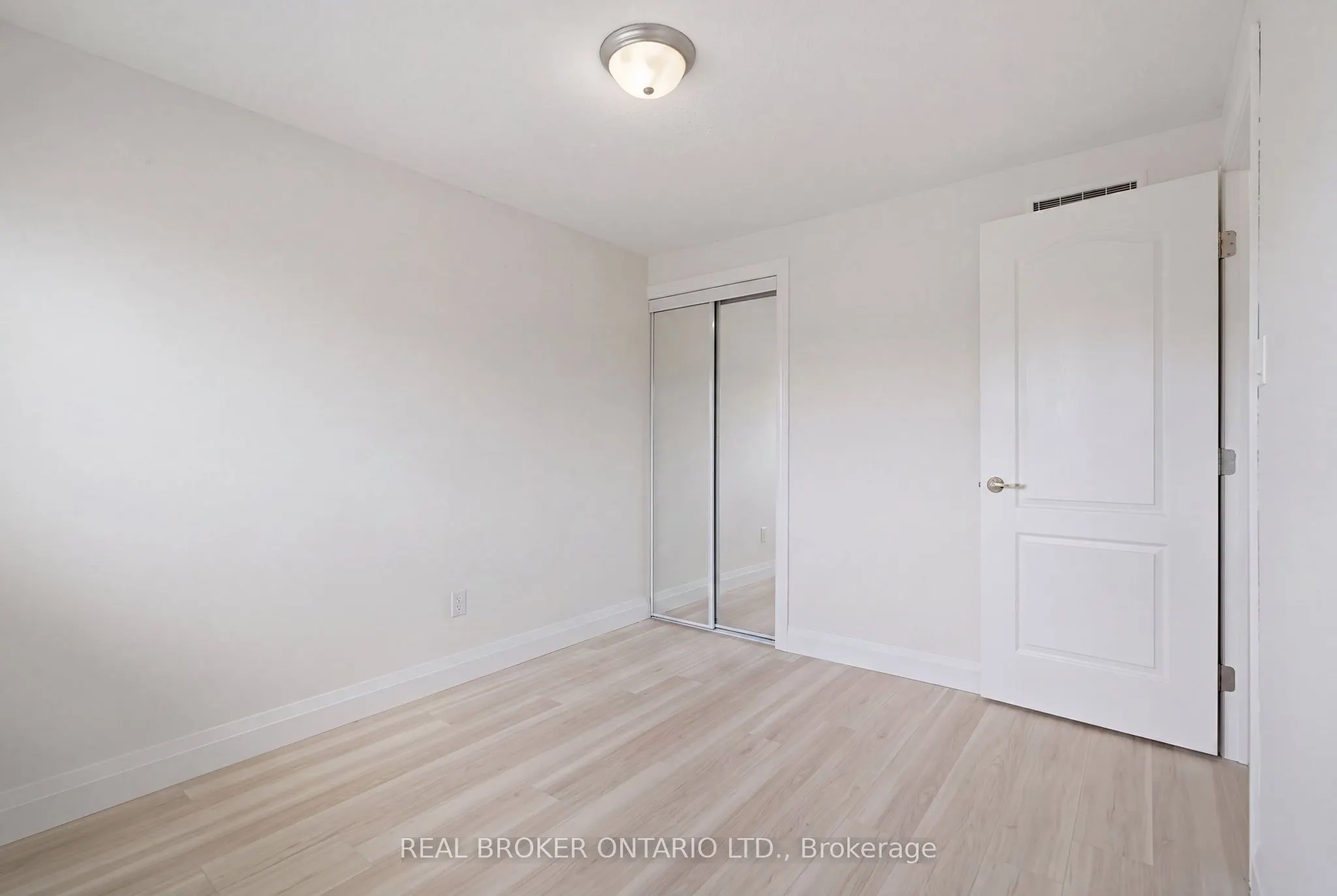 3 Prideaux Street