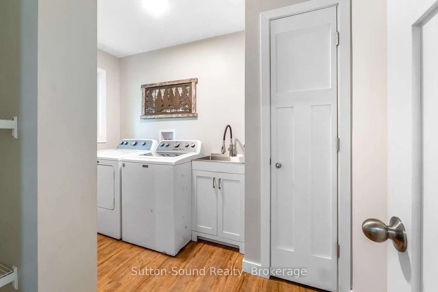 504760 Grey Road 1