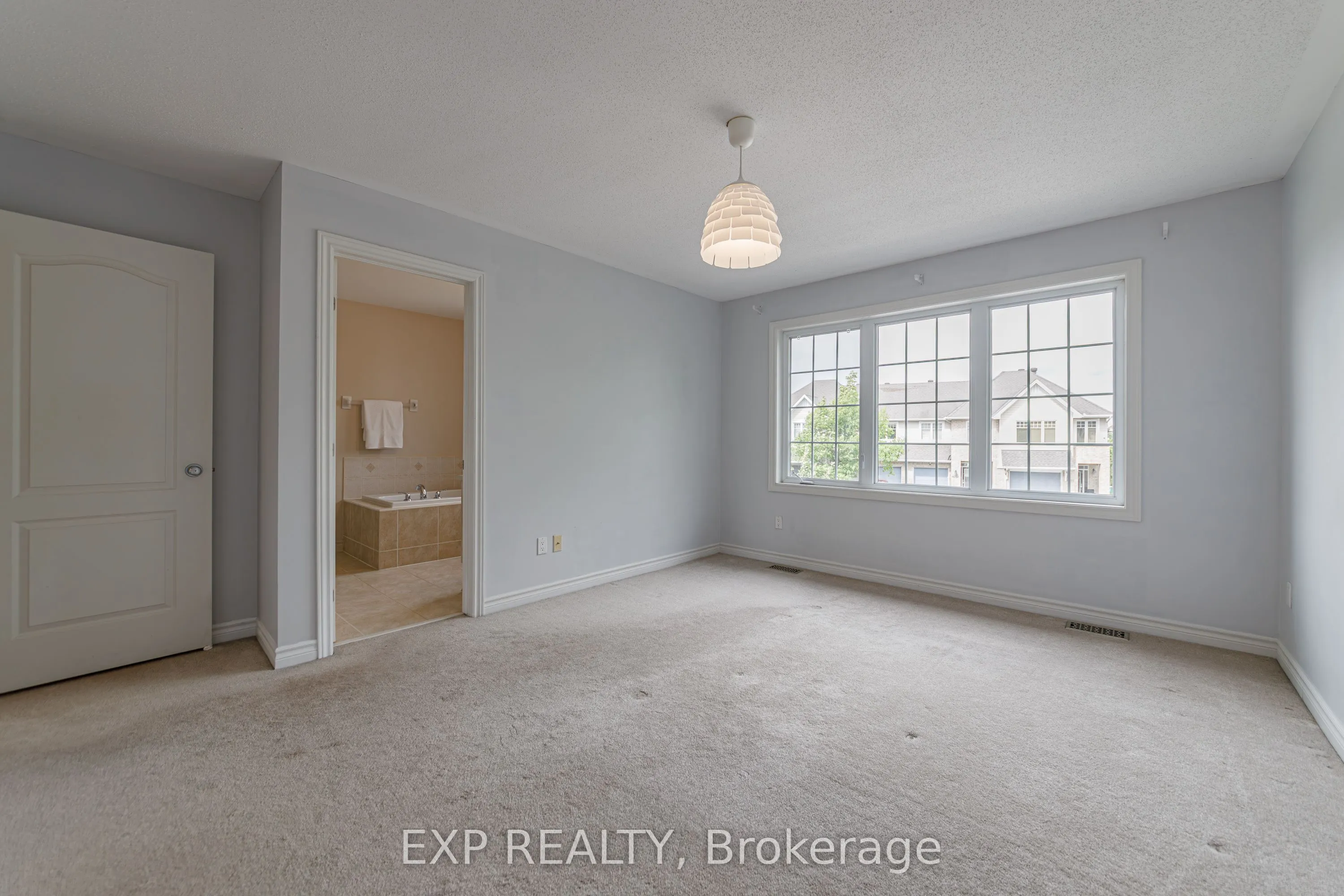 4220 Kelly Farm Drive