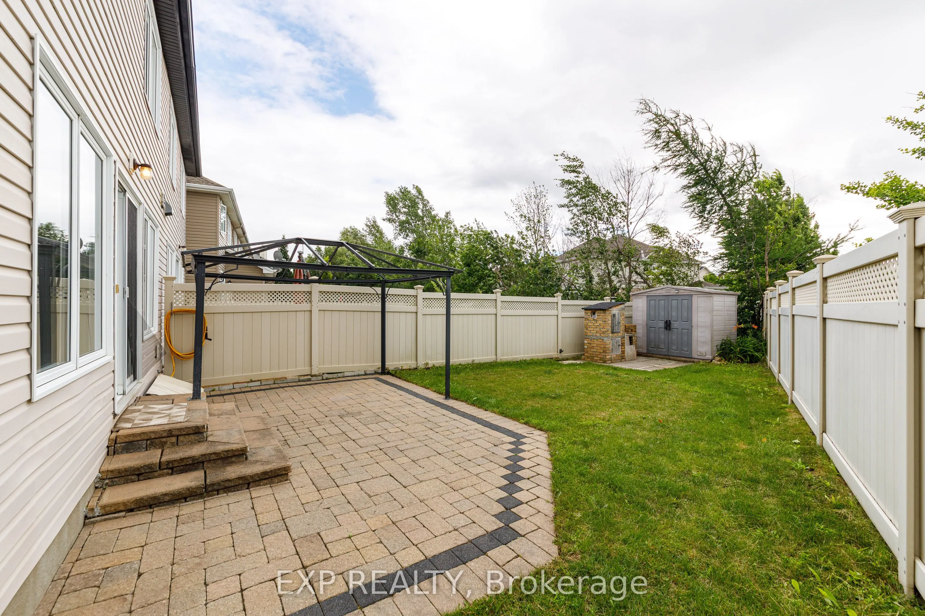 4220 Kelly Farm Drive
