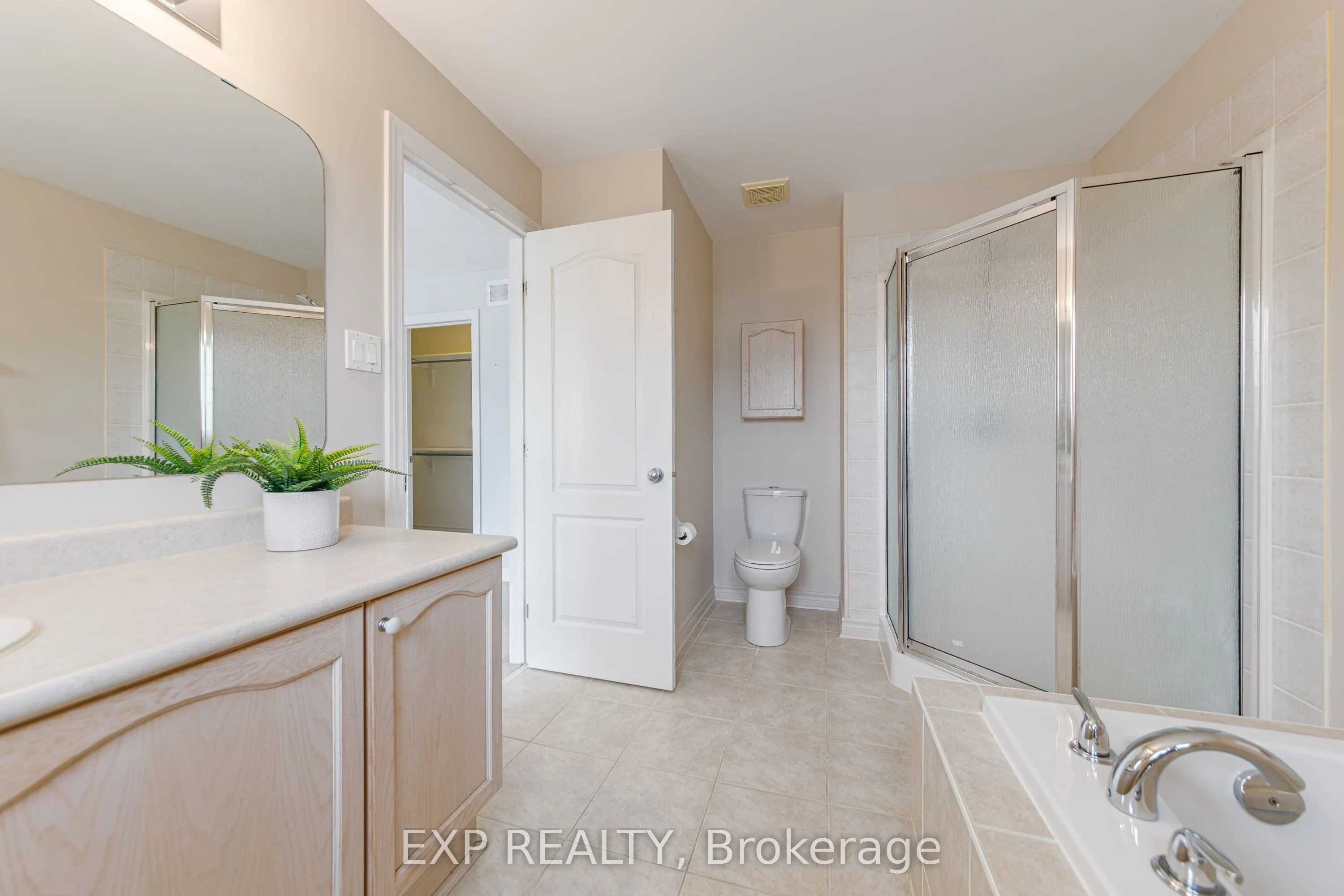 4220 Kelly Farm Drive