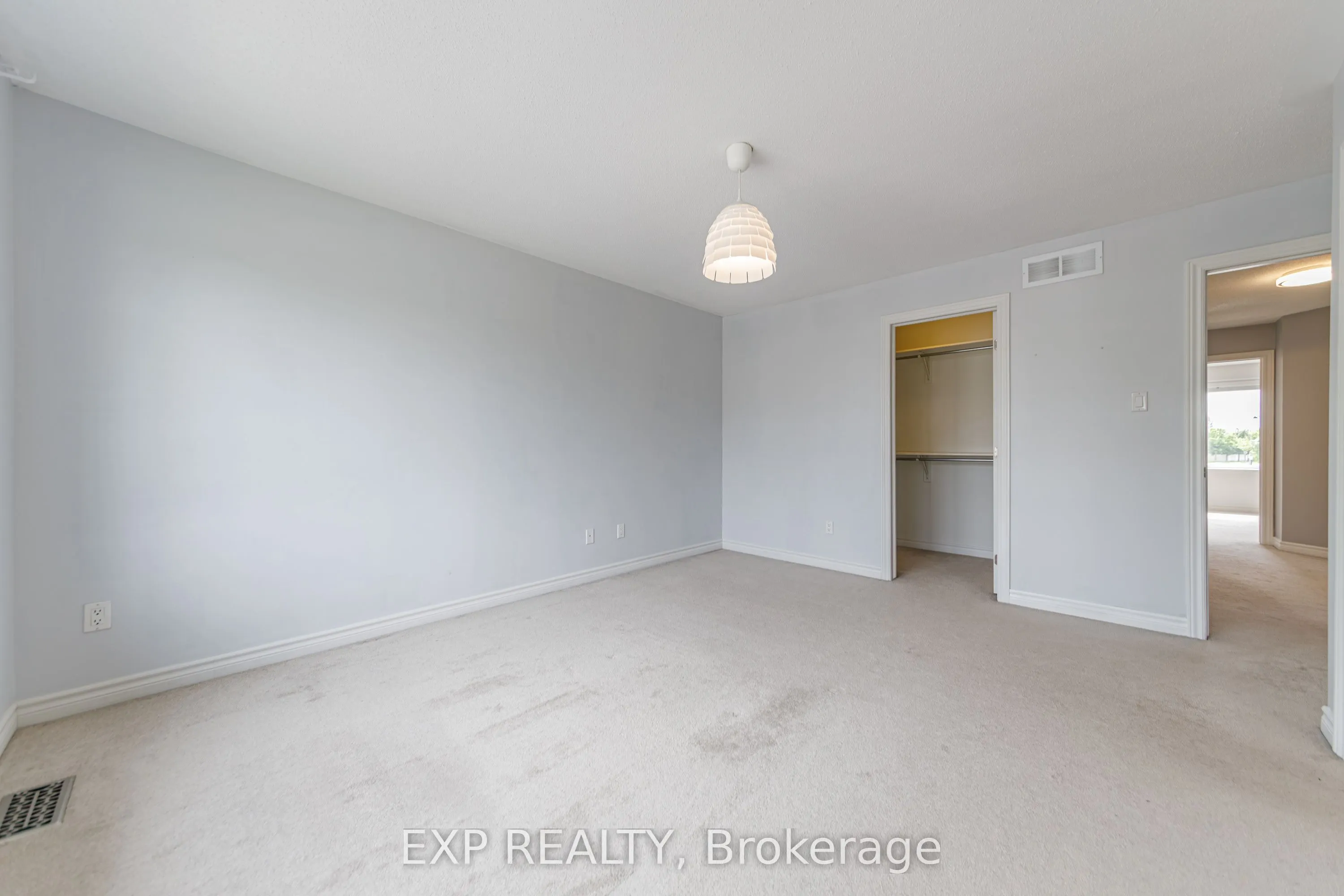 4220 Kelly Farm Drive