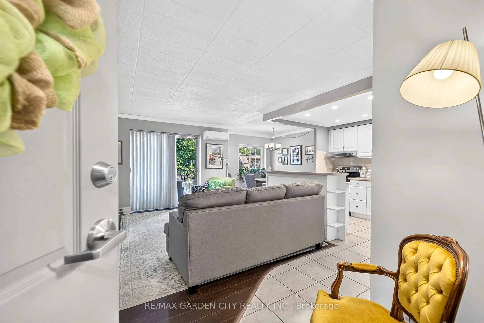 20 JOHN Street #205