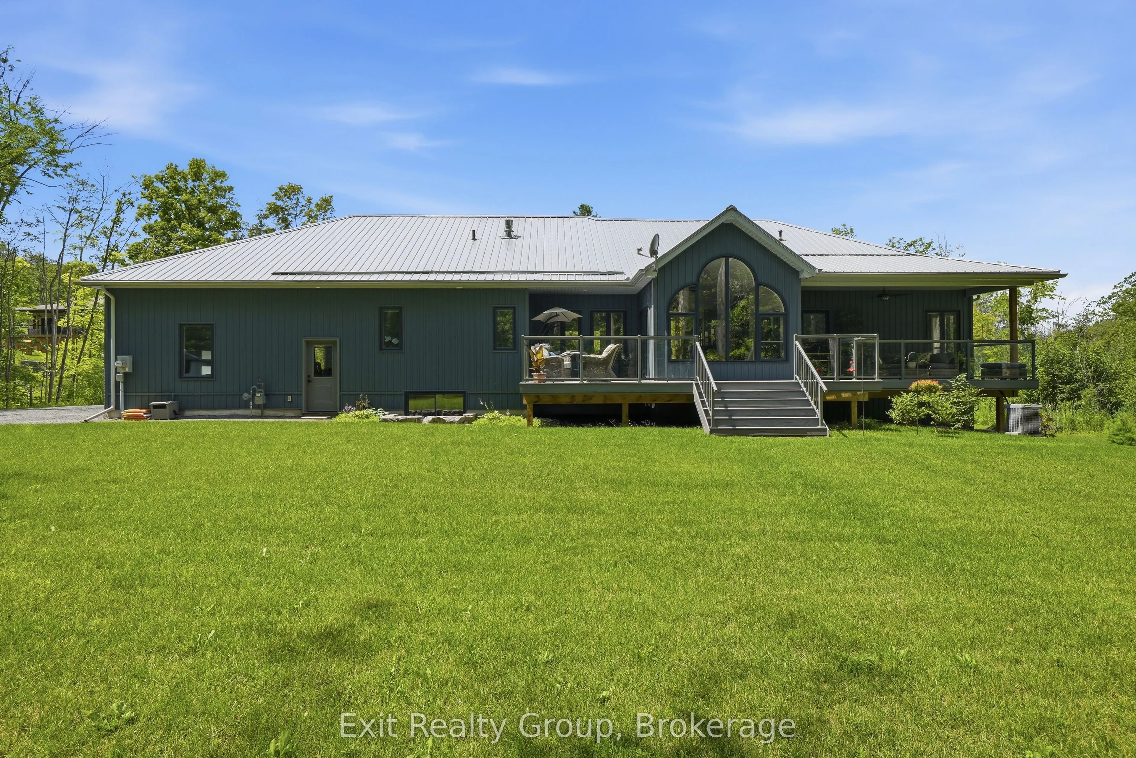 16 Newpierce Drive
