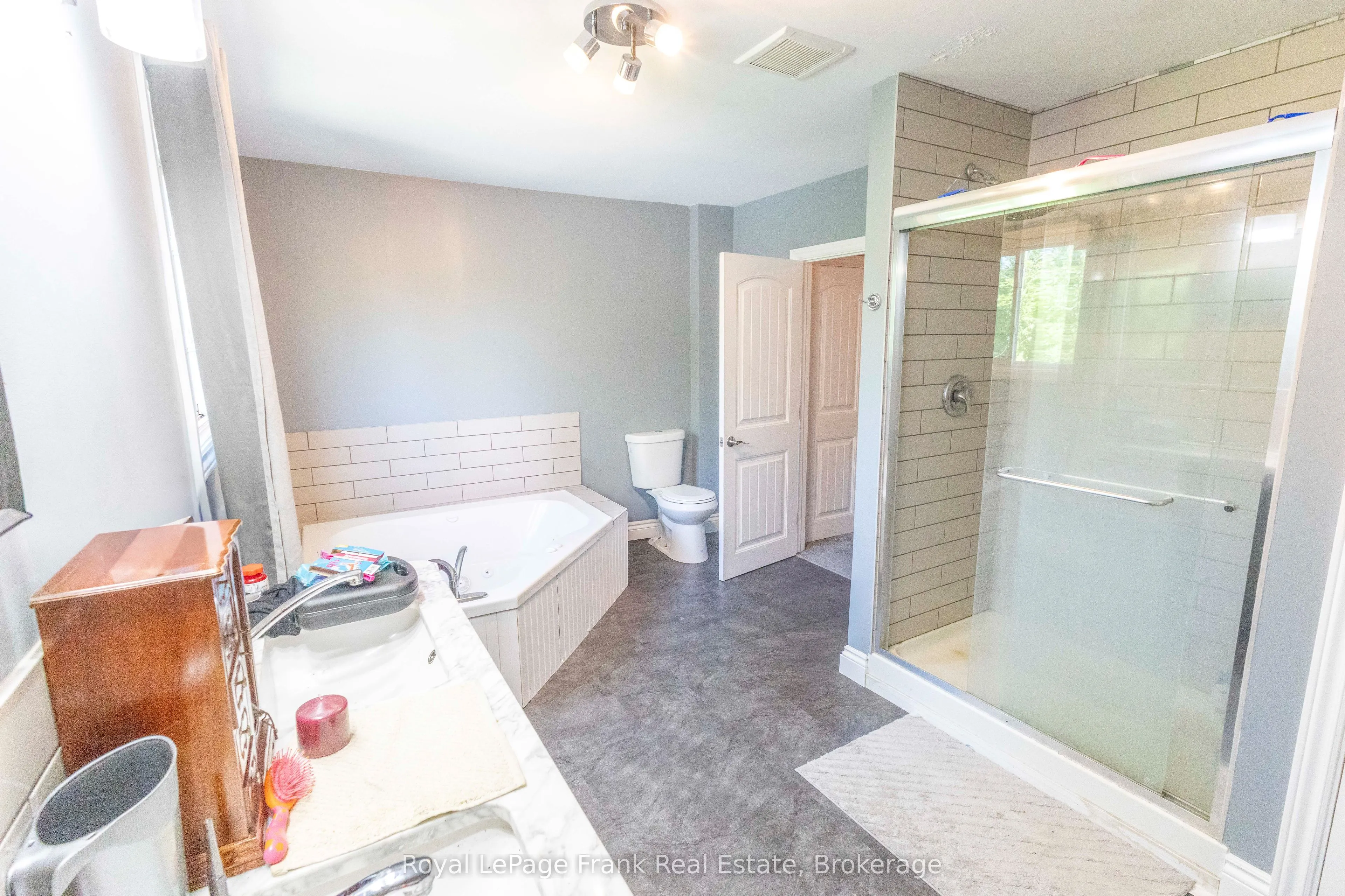2477 Pigeon Lake Road