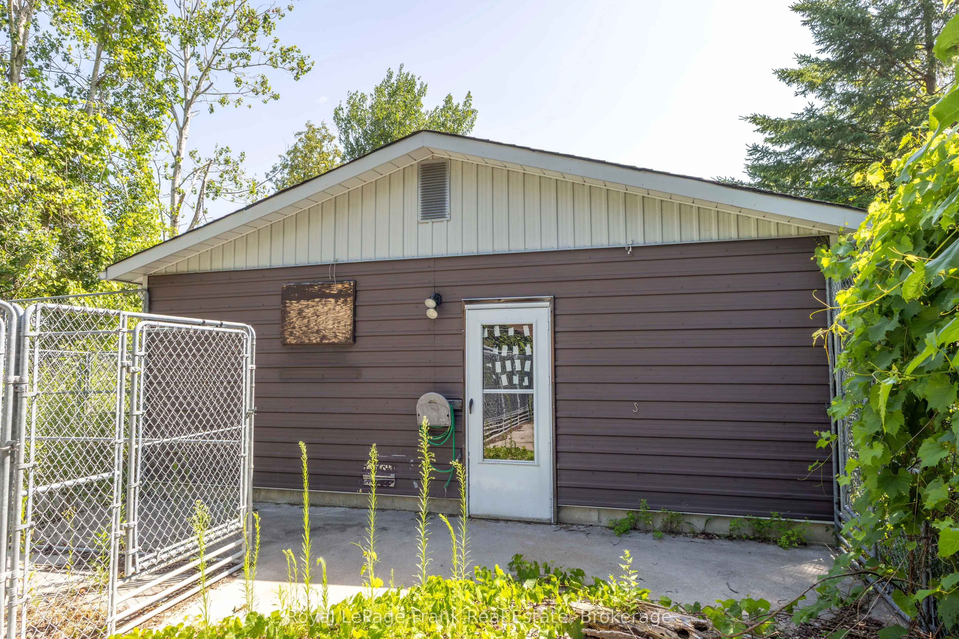 2477 Pigeon Lake Road
