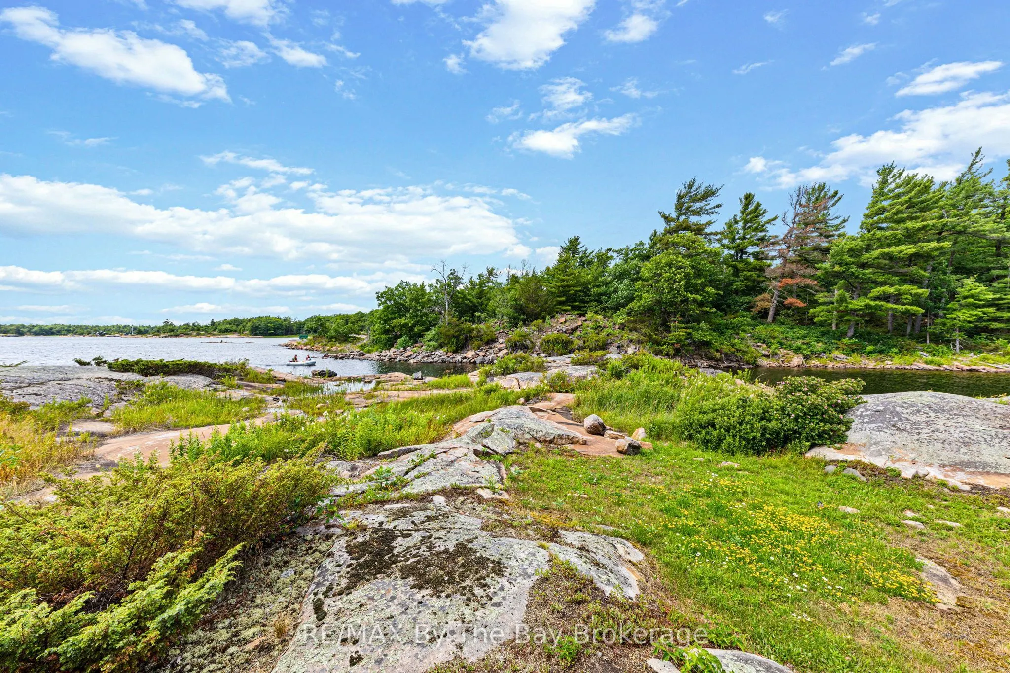 6686 Island 1040/Little Beausoleil Island