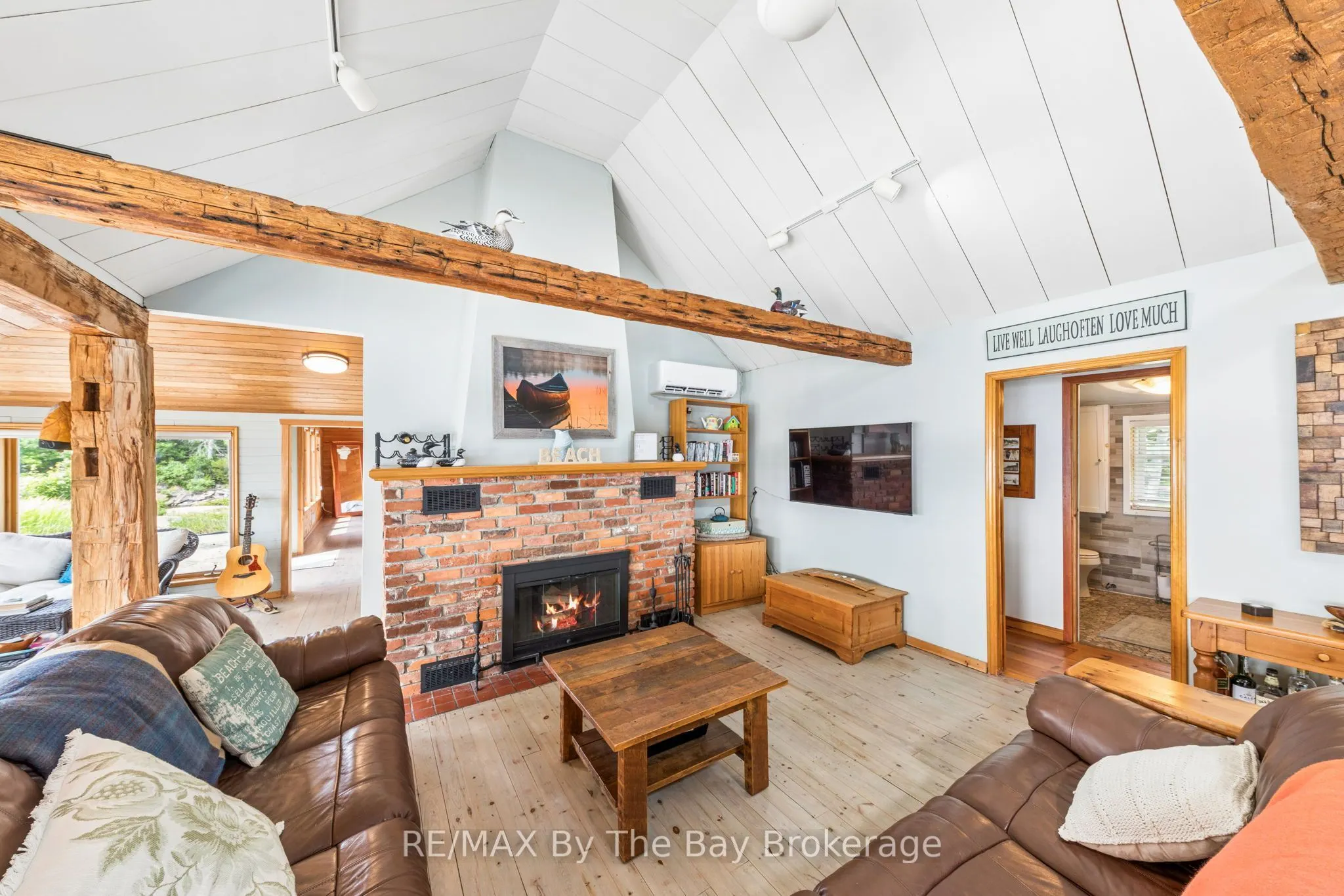 6686 Island 1040/Little Beausoleil Island