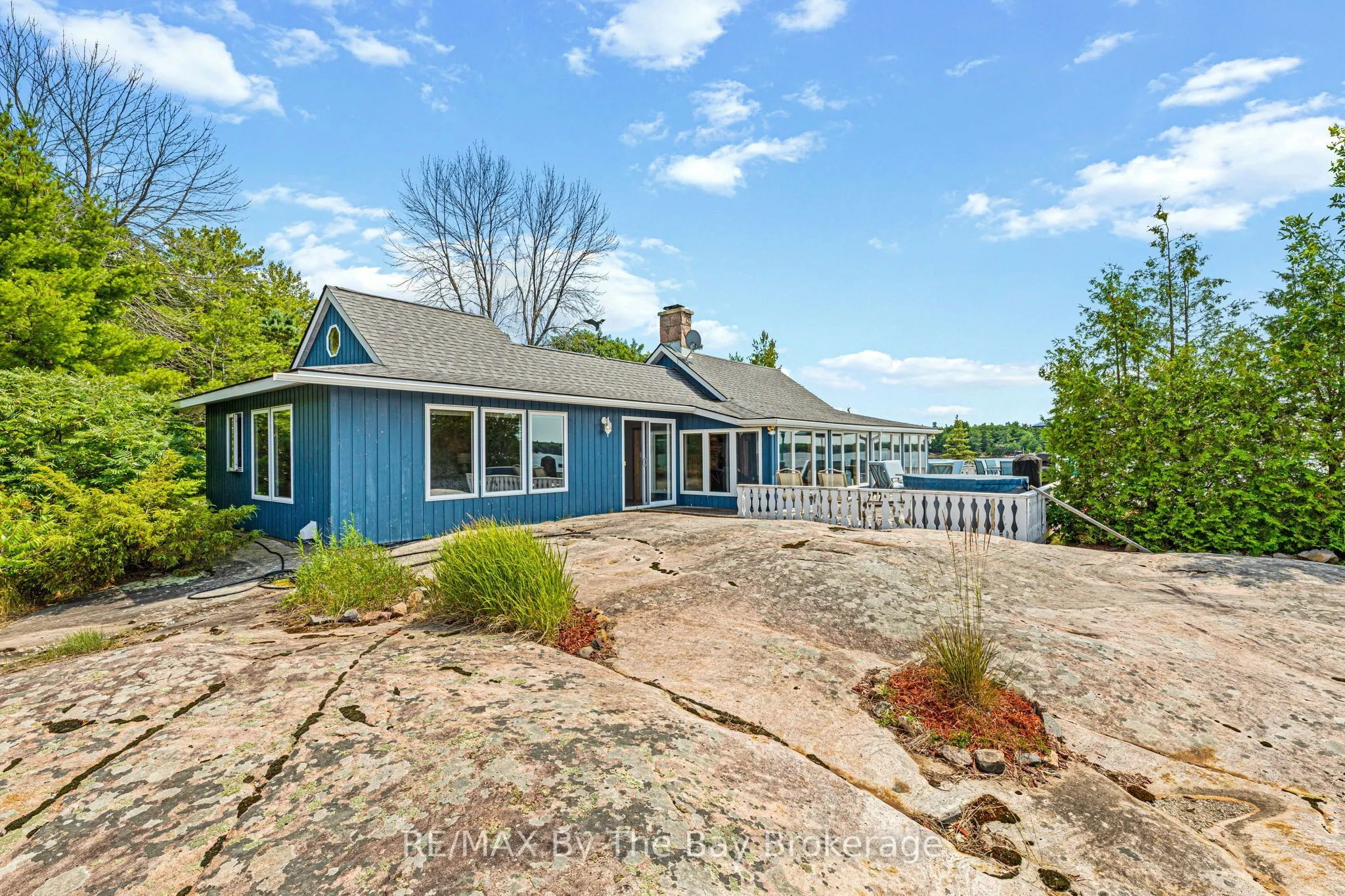 6686 Island 1040/Little Beausoleil Island
