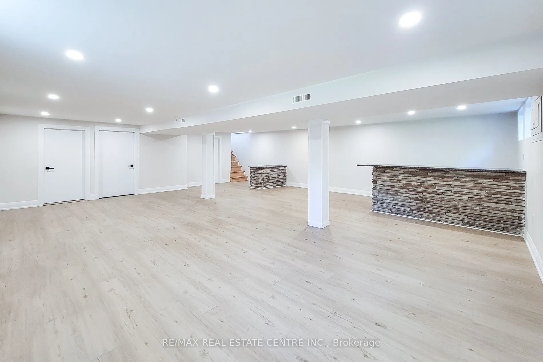 220 Winona Road