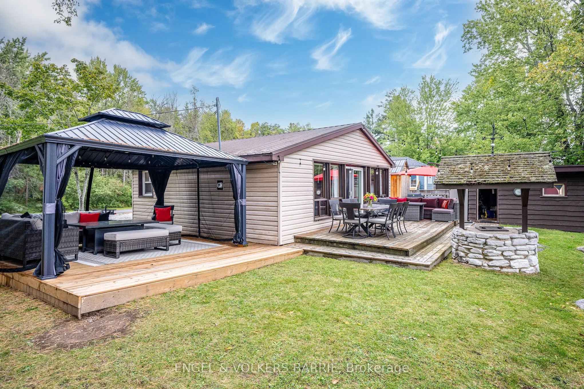 1123 Severn River Road