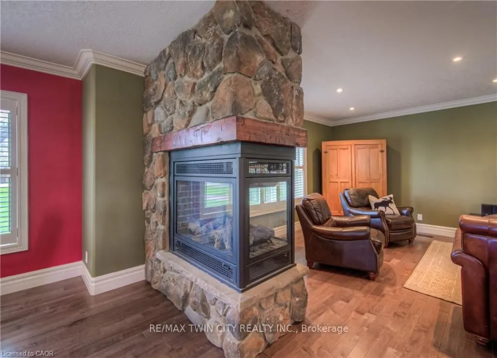 145 RIVERBANK Drive