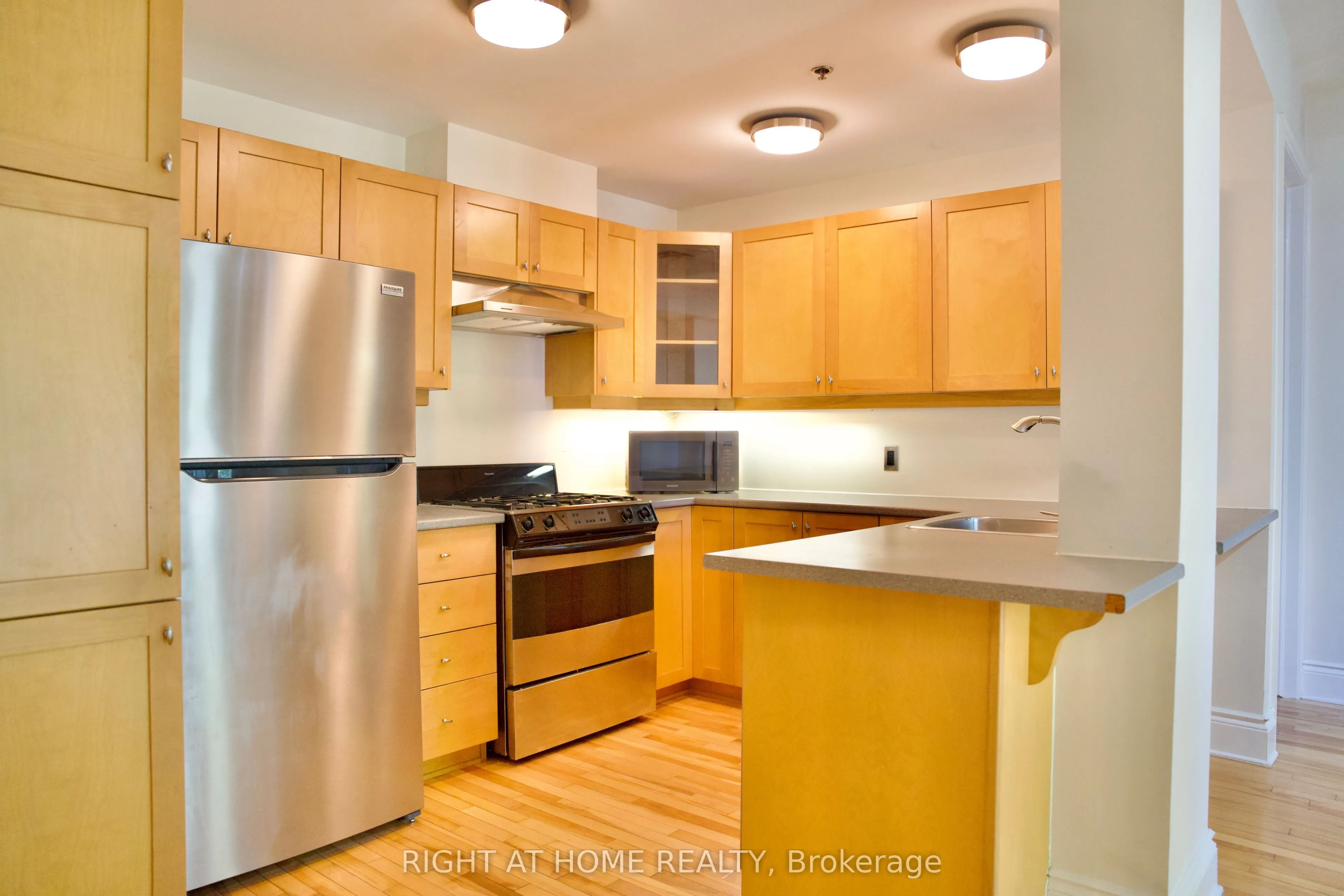 400 Mcleod Street #109