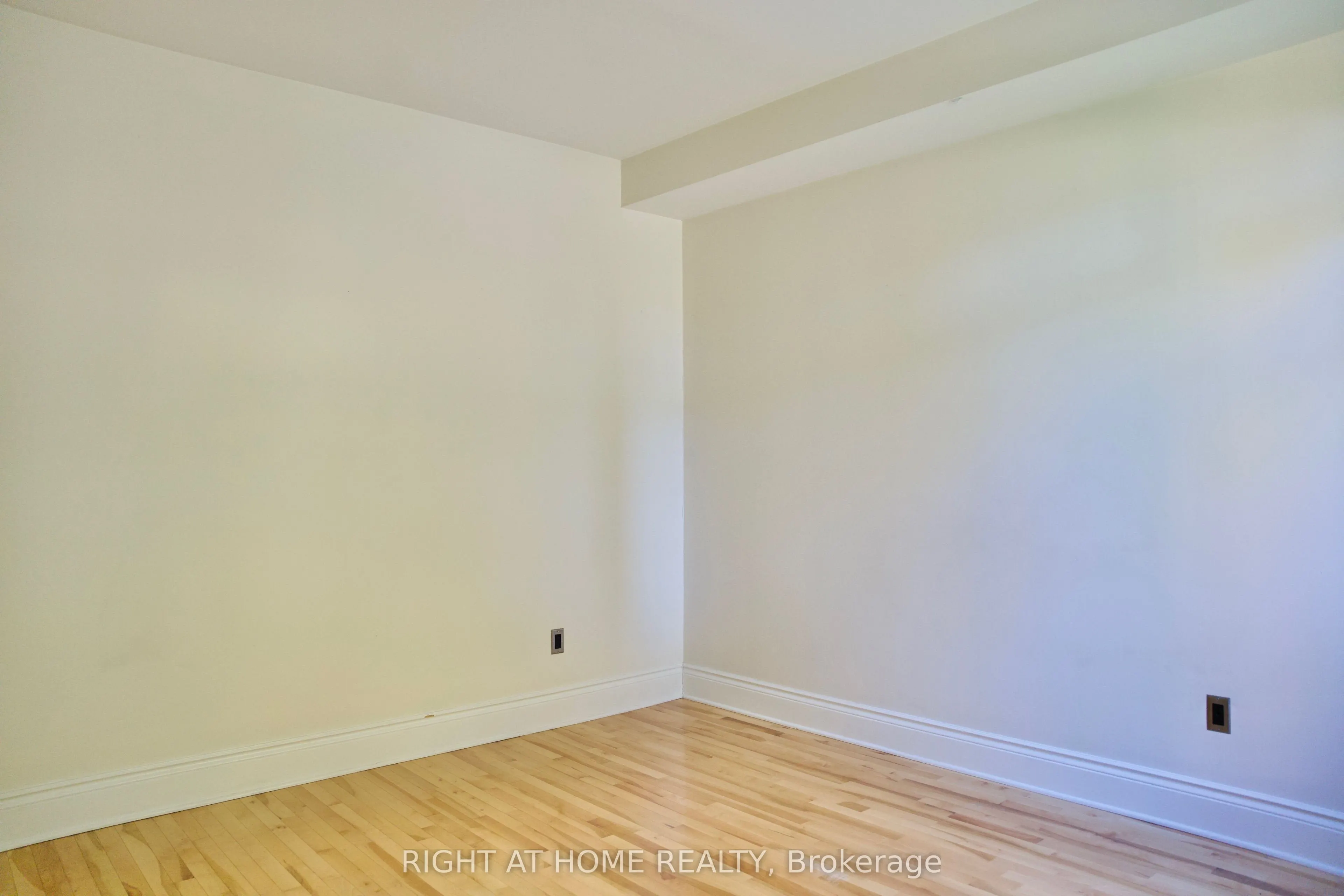400 Mcleod Street #109