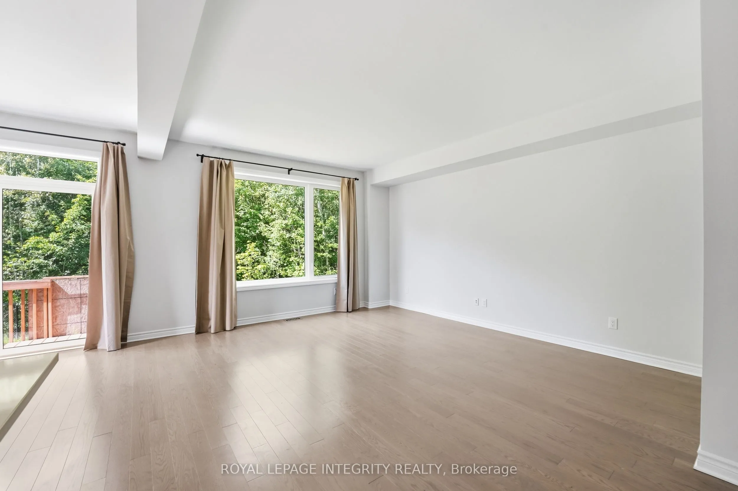 14 Academie Street