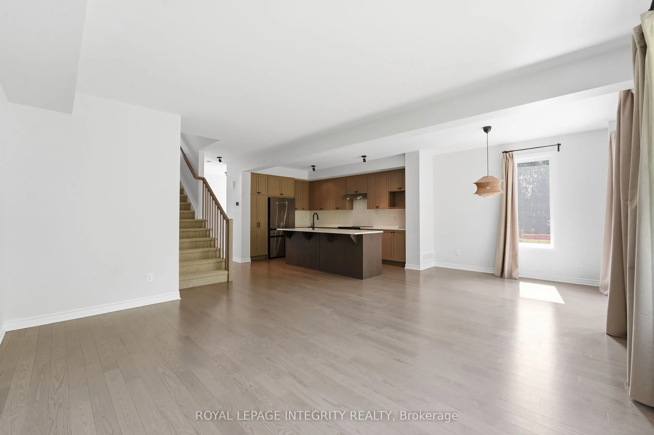 14 Academie Street