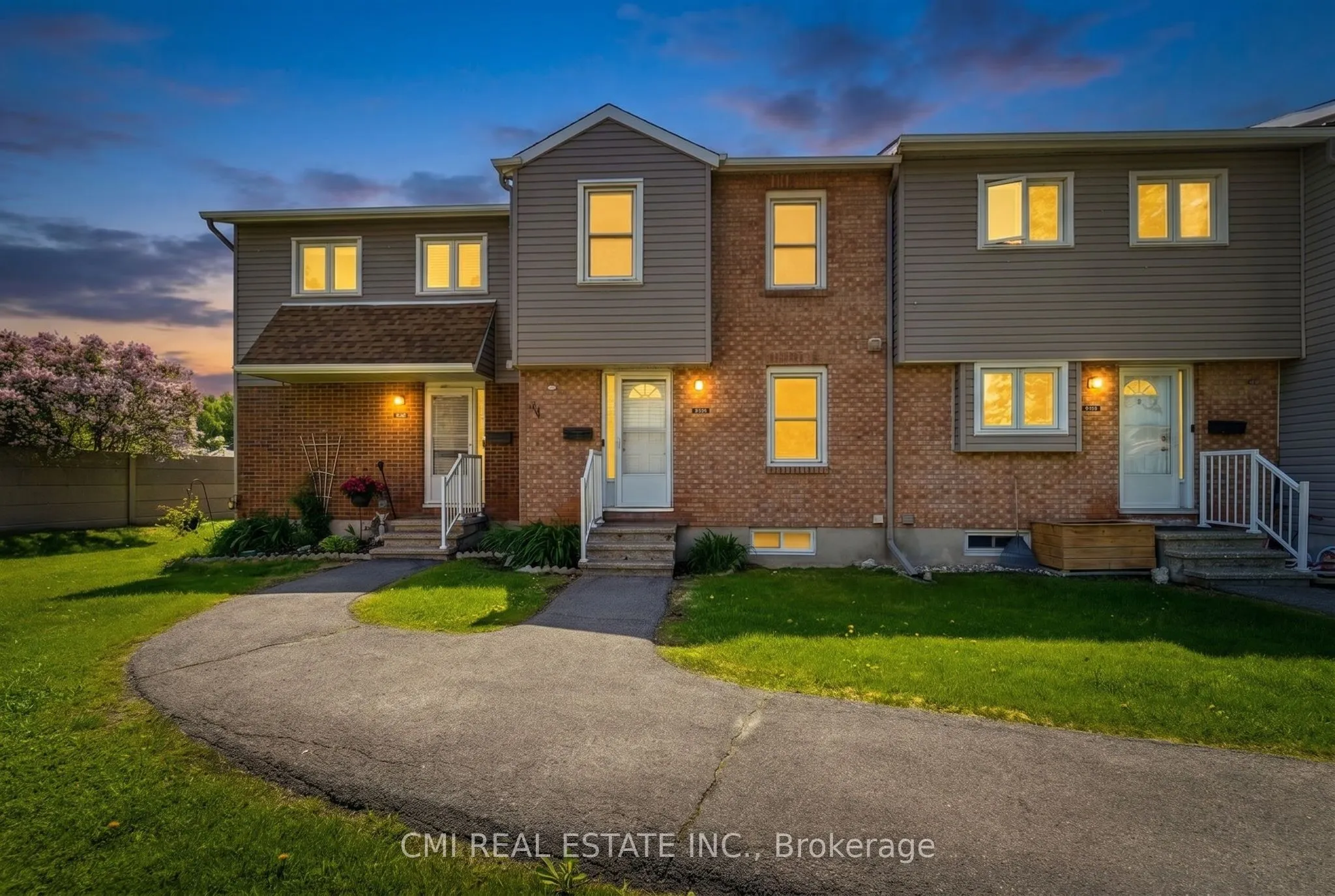 1765 Lamoureux Drive #B