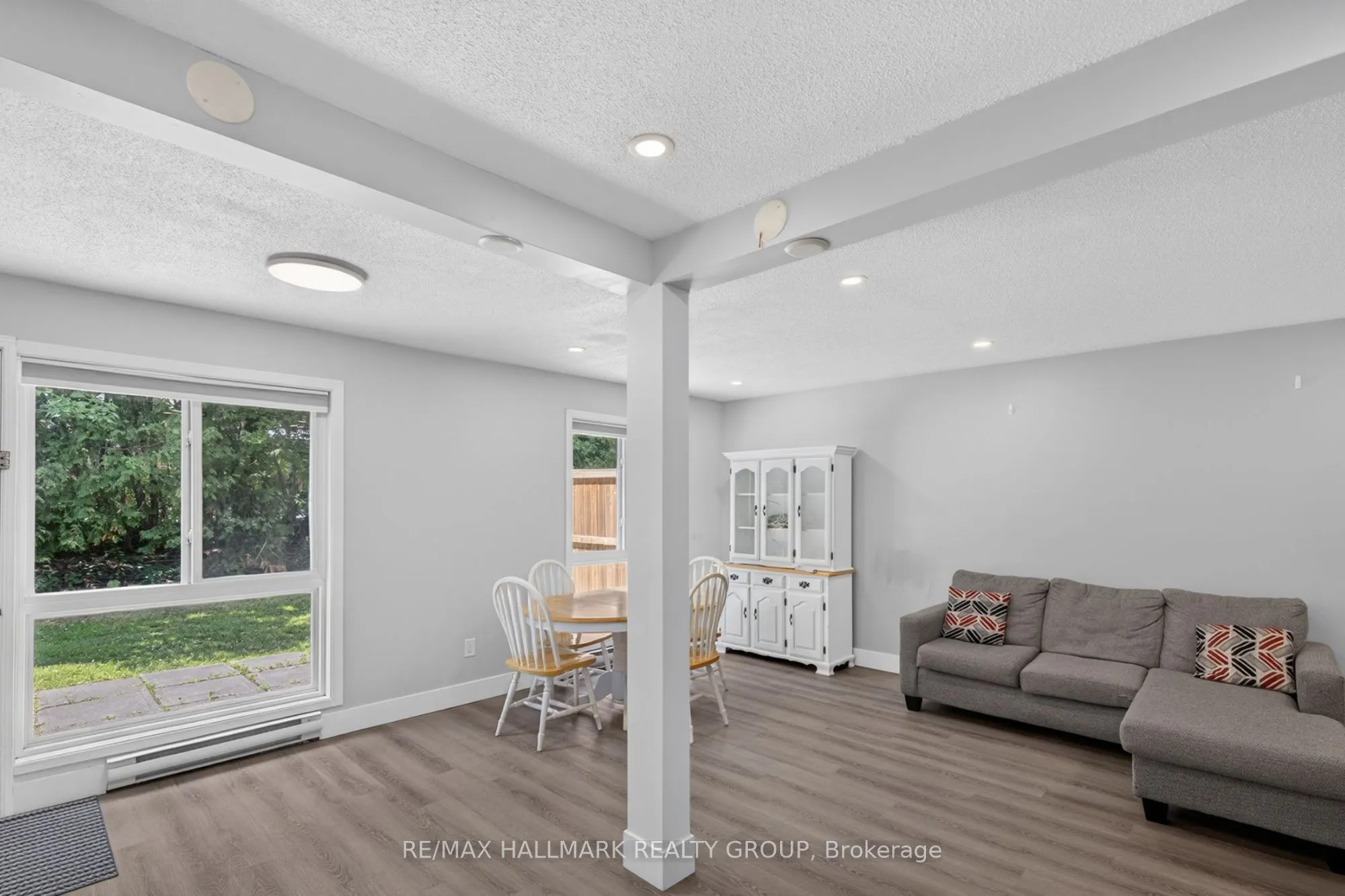 2080 Ogilvie Road #9J