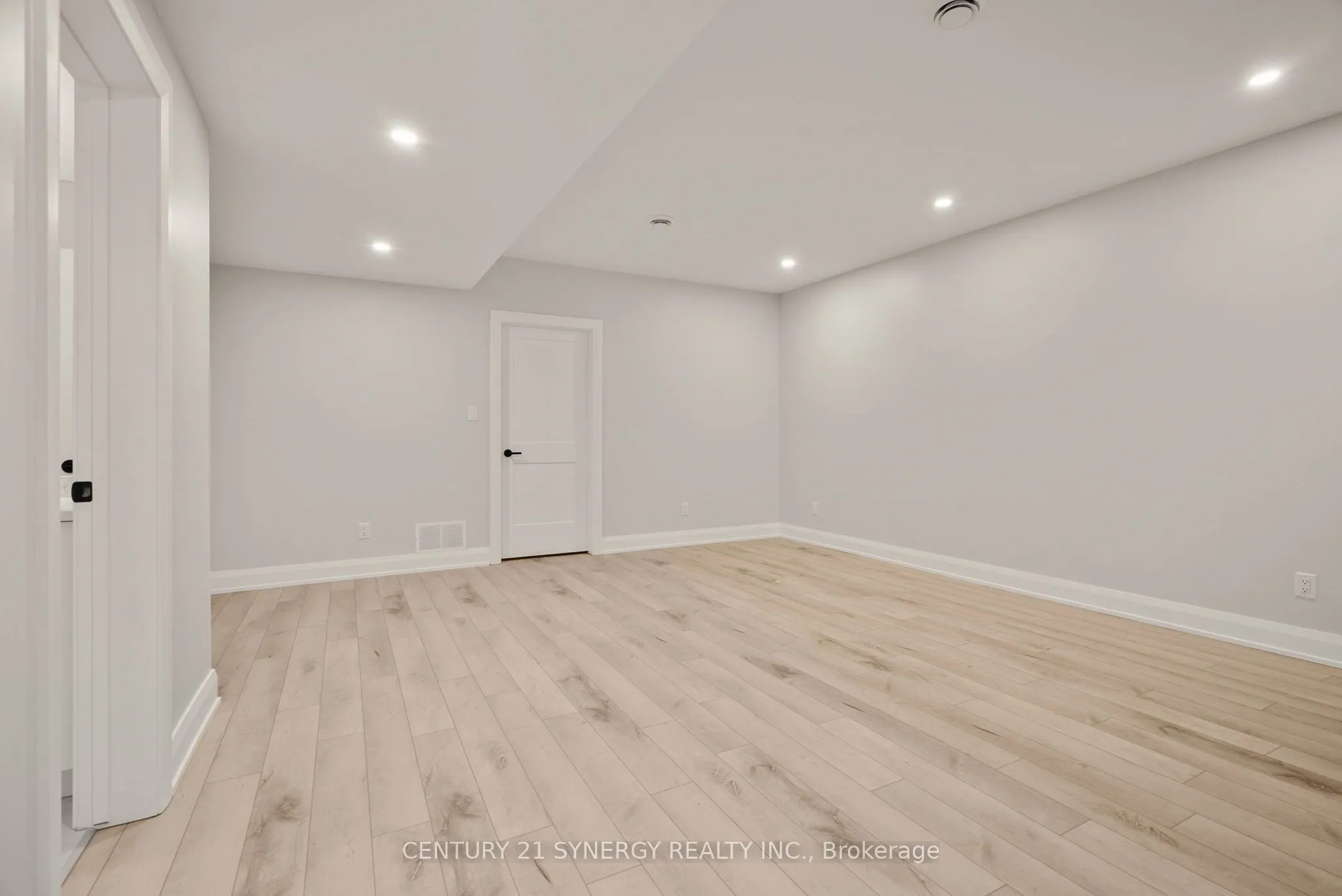 269 CABRELLE Place