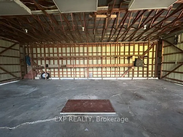 9327 Cooper Hill Road