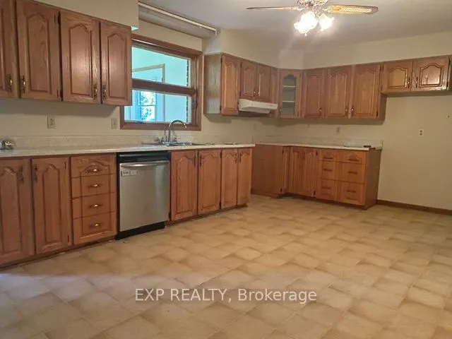 9327 Cooper Hill Road