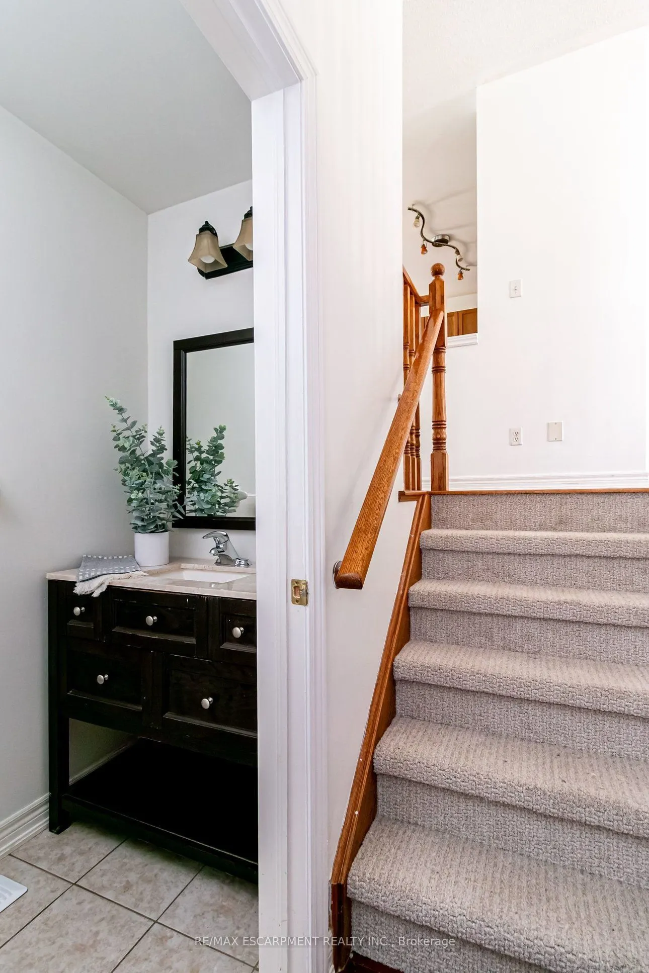58 Peachwood Crescent