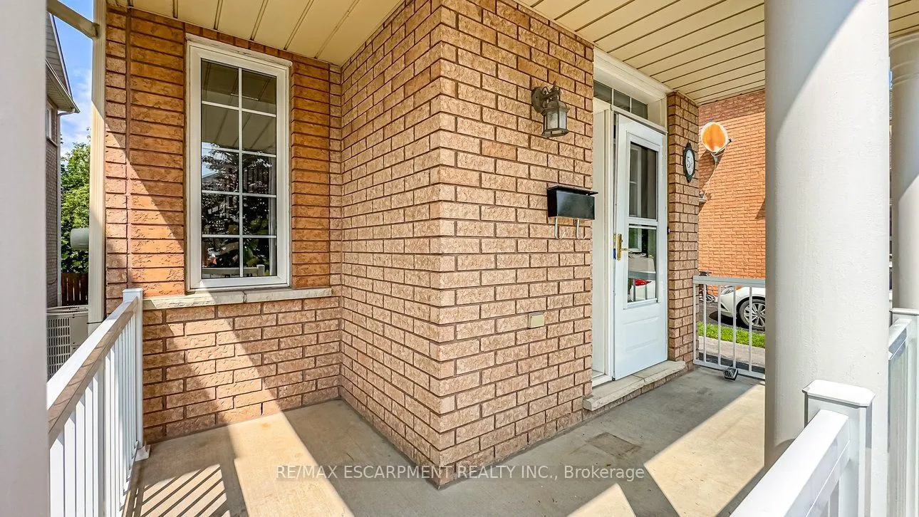 58 Peachwood Crescent