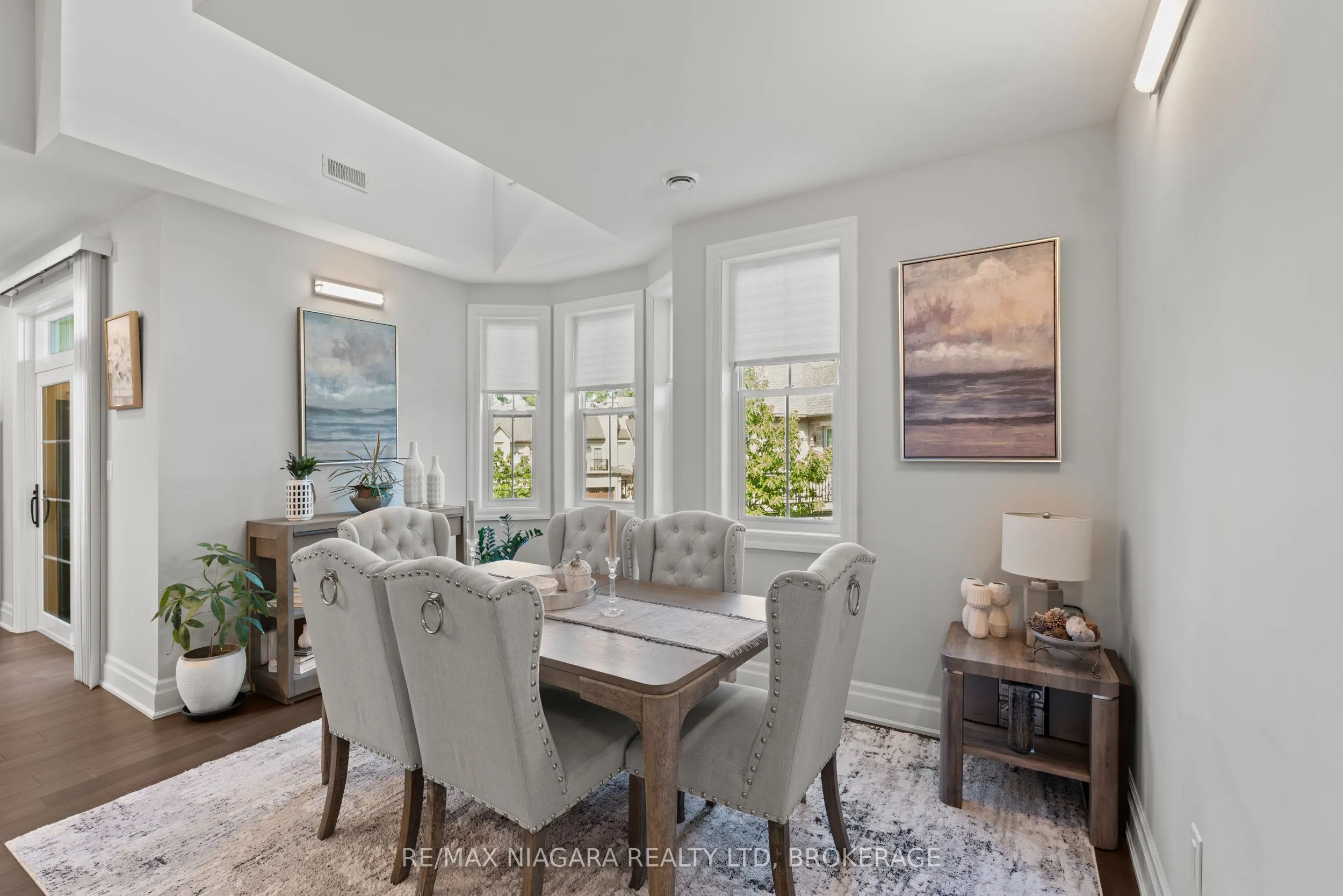 8 St. Andrews Lane S #8