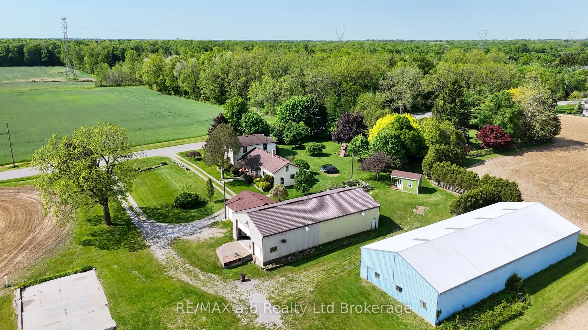 1813 Norfolk County 19 Road W