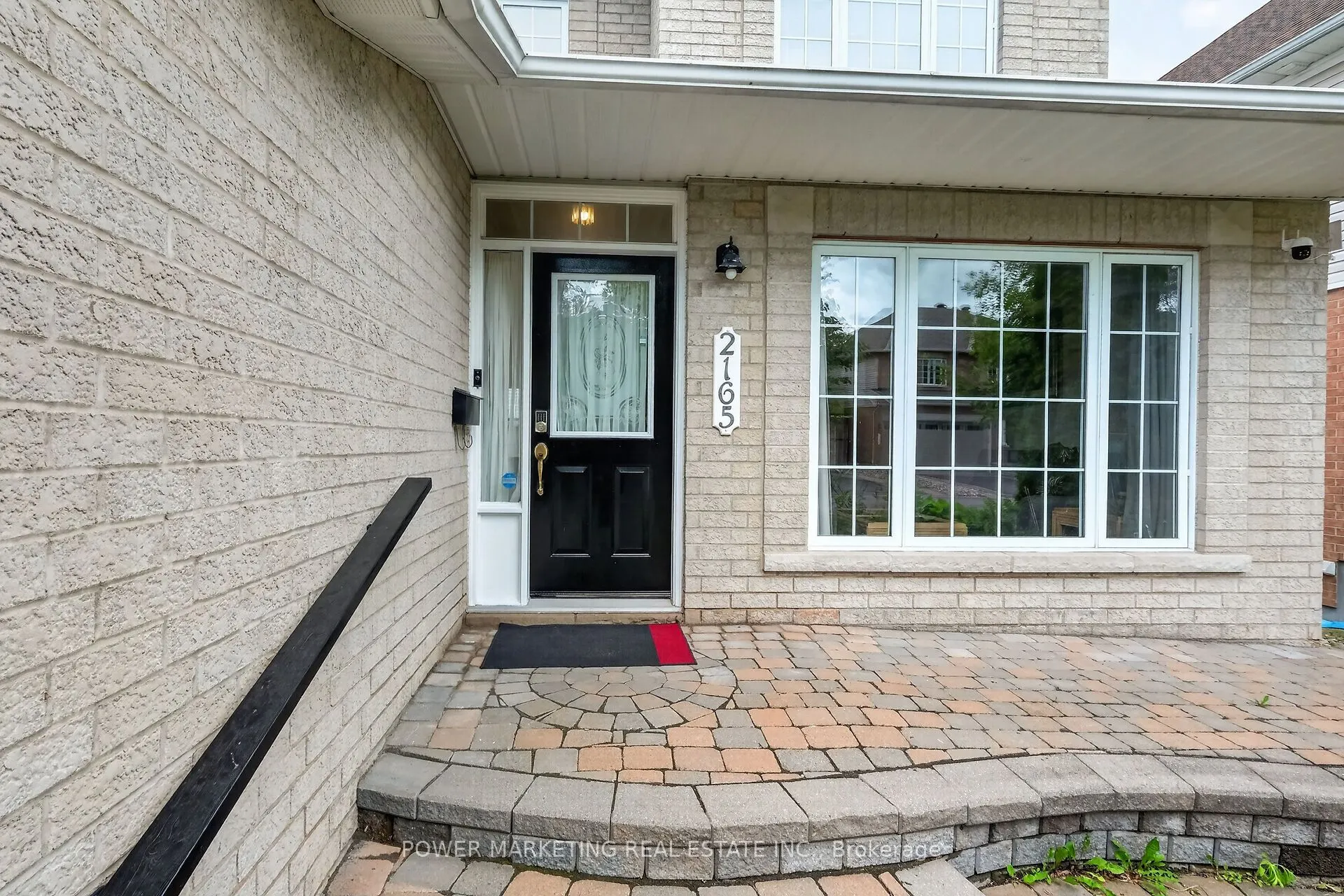 2165 BLUE WILLOW Crescent