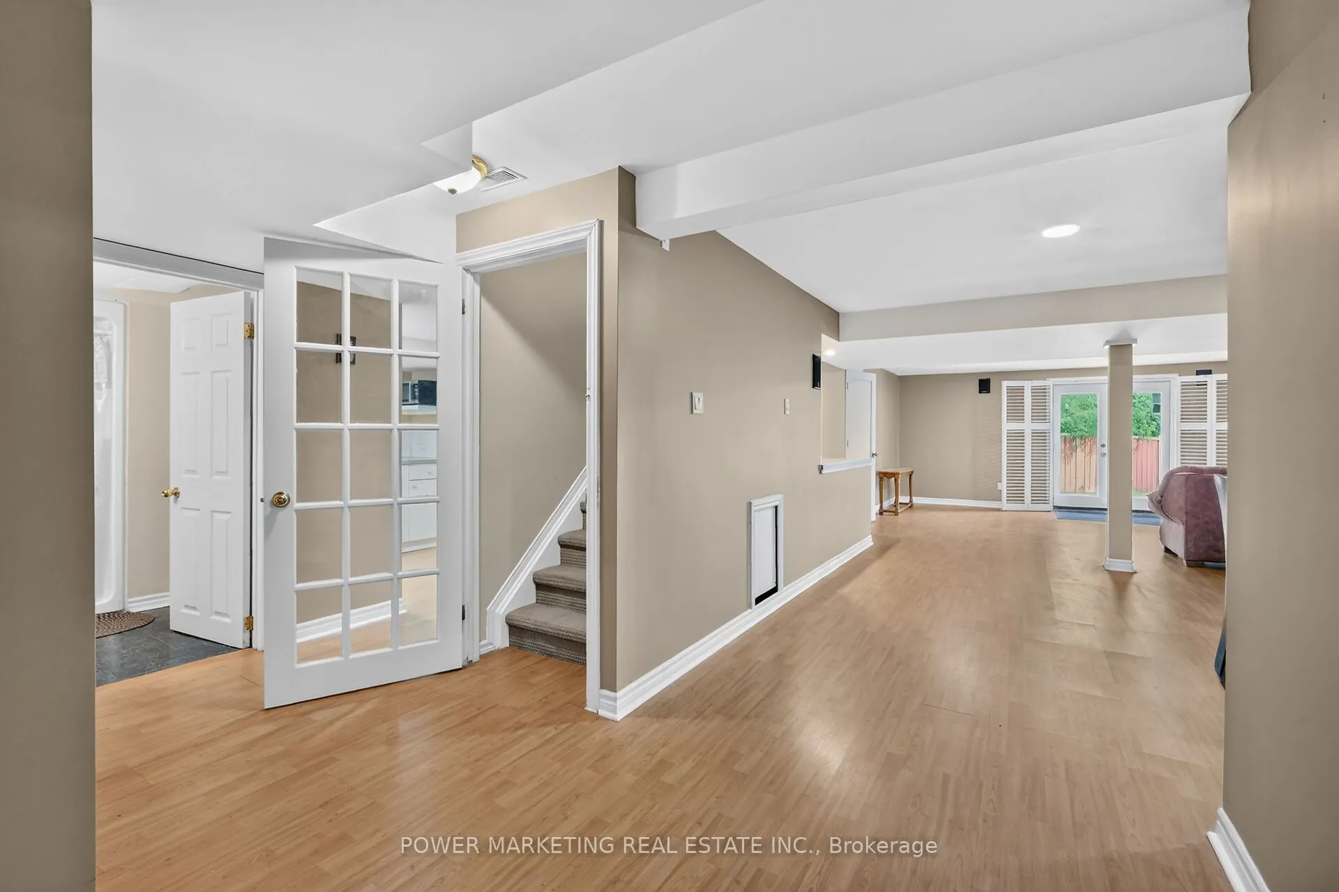 2165 BLUE WILLOW Crescent