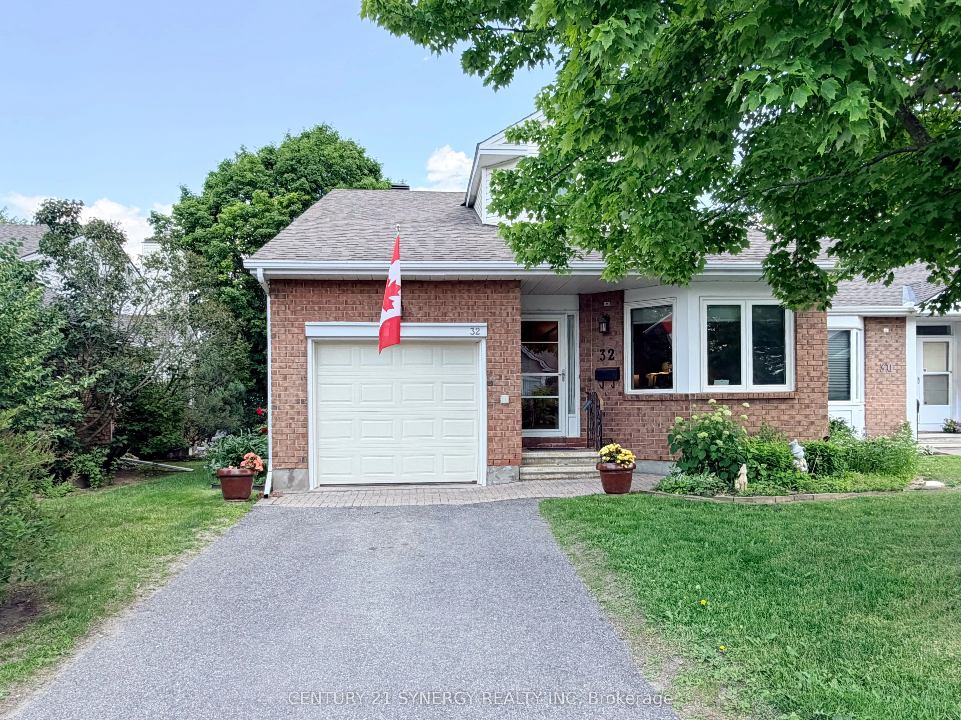 32 Innesbrook Court #16
