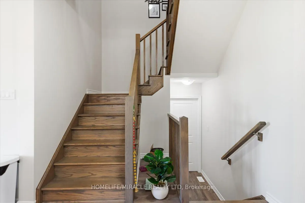 15 Moriarity Drive